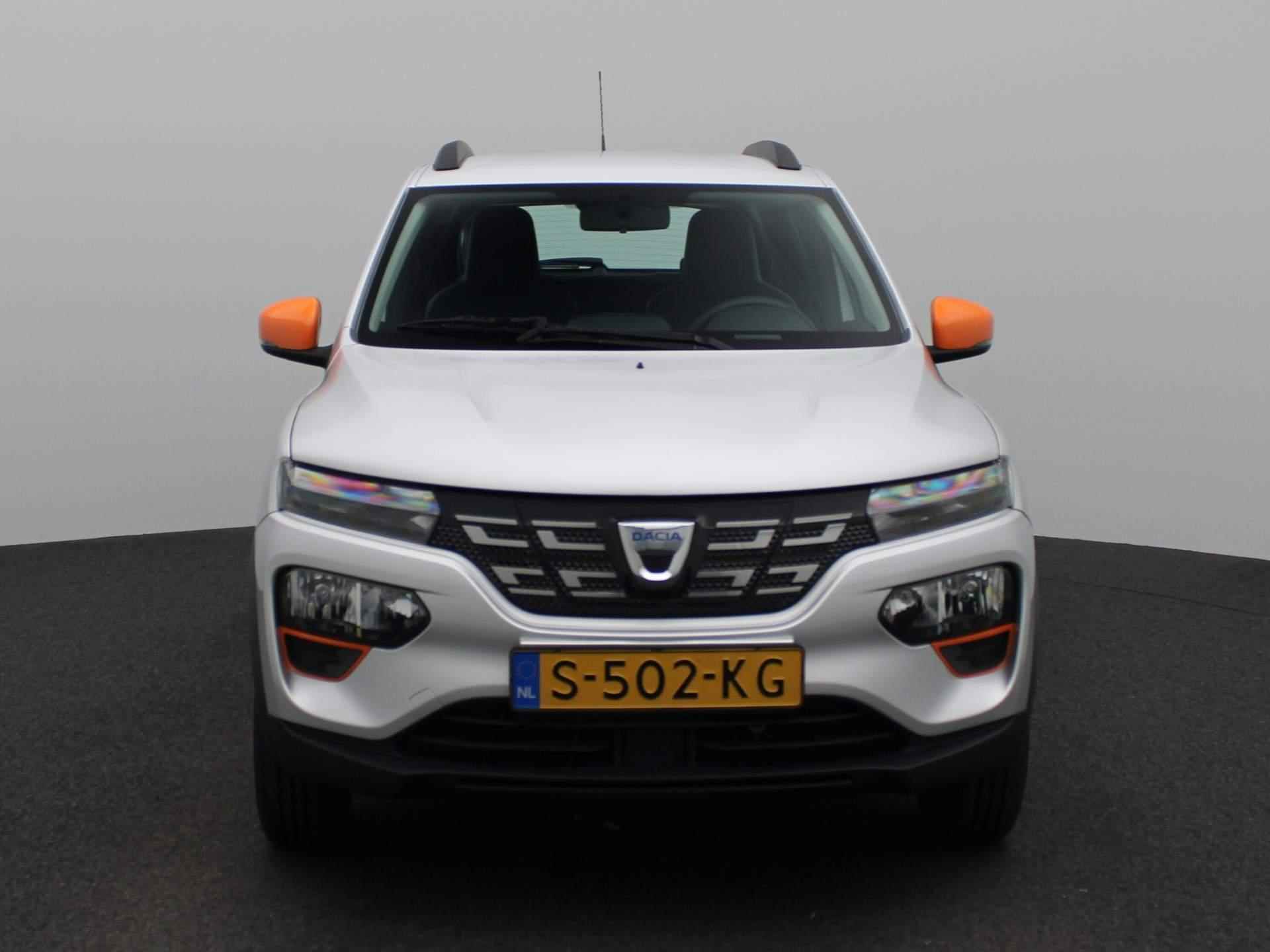 Dacia Spring Comfort Plus 27 kWh | Full-Map Navigatie | Camera | PDC Achter | Airconditioning | DAB-Radio | Centrale Vergrendeling | Orig. NL | Apple Carplay & Android Auto - 3/35