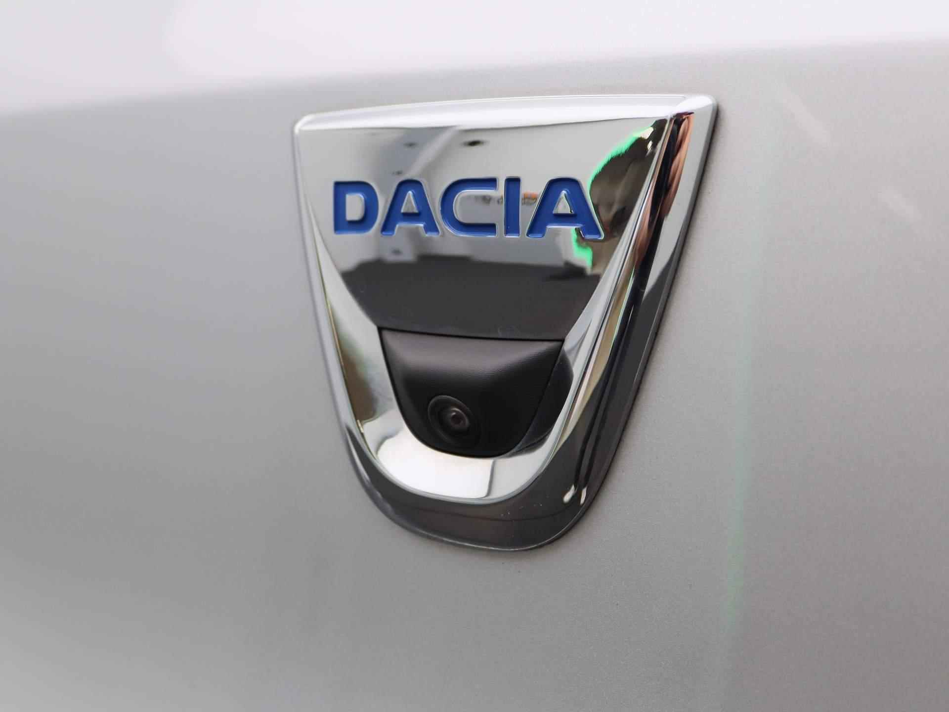 Dacia Spring Comfort Plus 27 kWh | Full-Map Navigatie | Camera | PDC Achter | Airconditioning | DAB-Radio | Centrale Vergrendeling | Orig. NL | Apple Carplay & Android Auto - 29/35