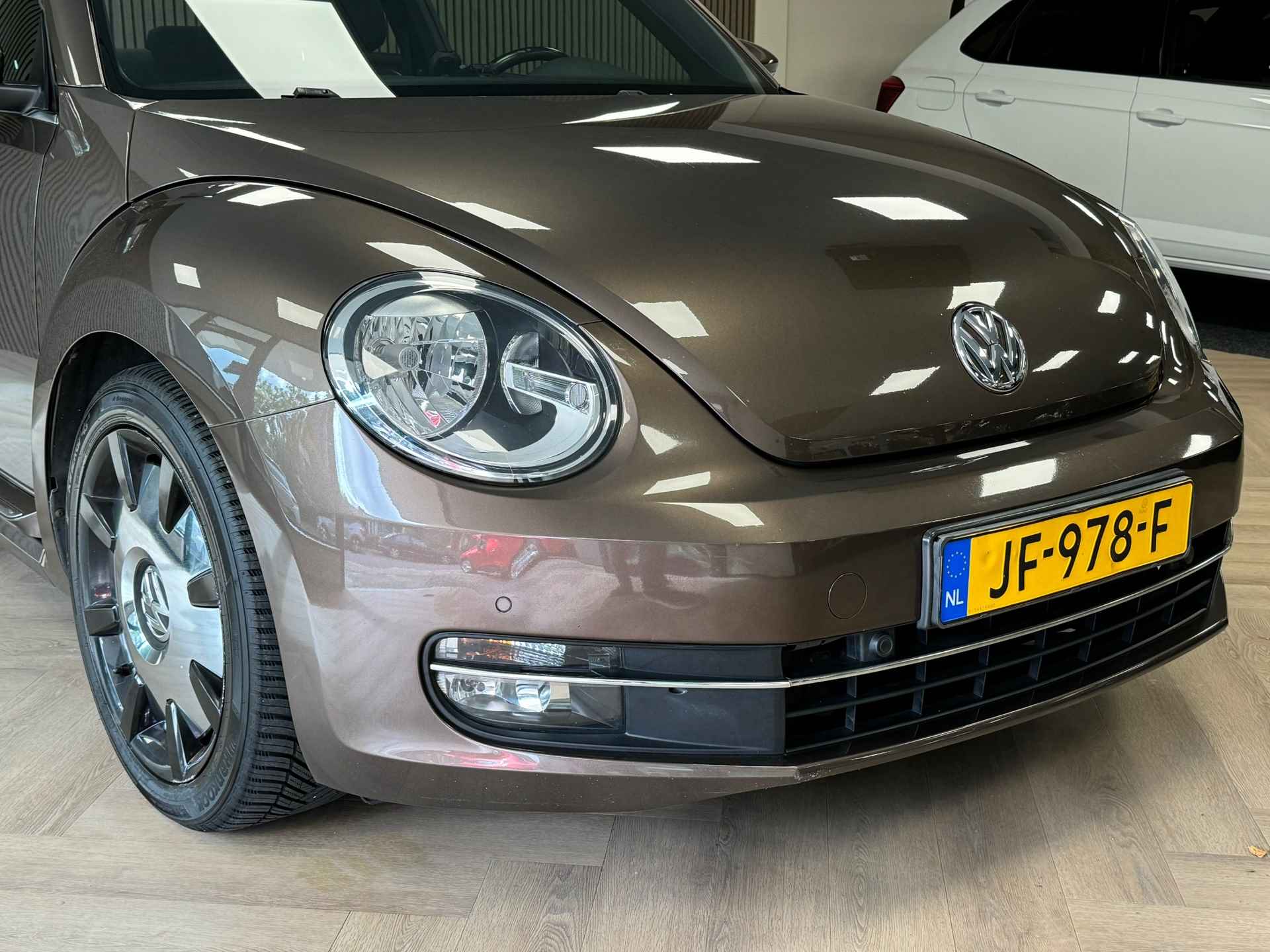 Volkswagen Beetle 1.2 TSI Design AIRCO CRUISE PDC NAVIGATIE BLUETOOTH - 6/36