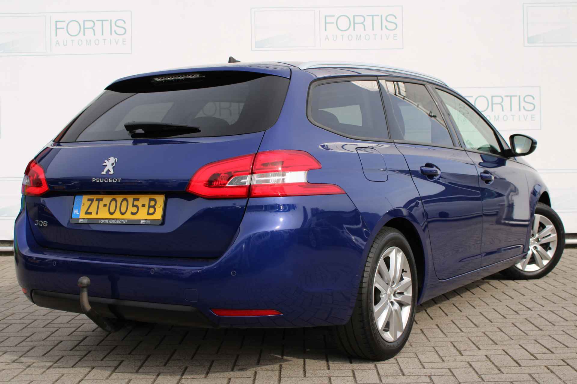 Peugeot 308 SW 1.2 PureTech Blue Lease Executive NL AUTO | CARPLAY | LEDER | PANO | CAMERA | - 3/31