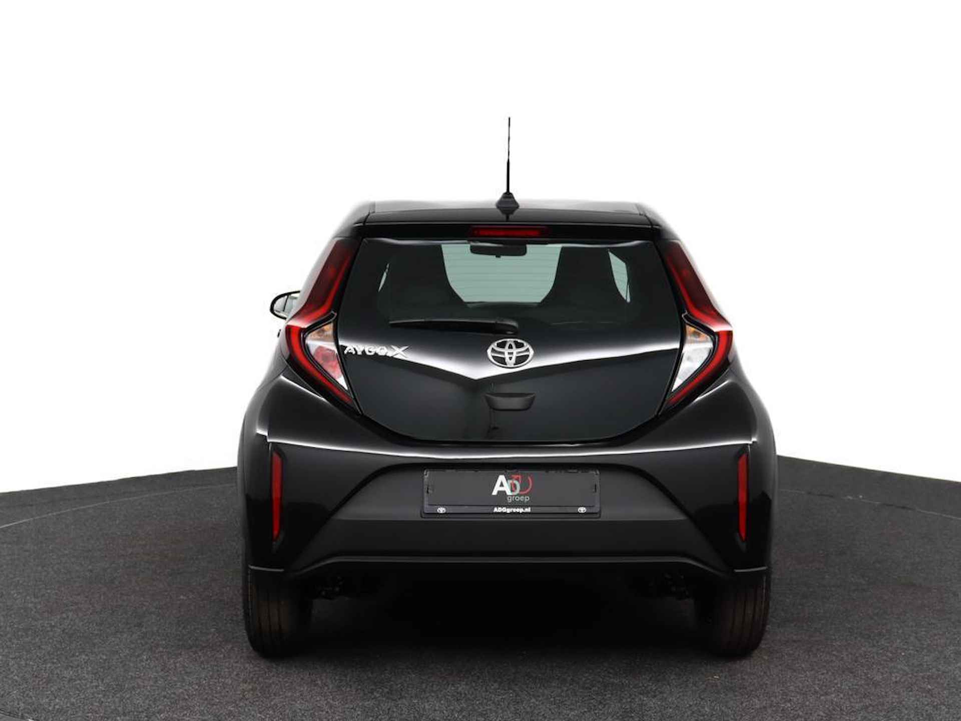 Toyota Aygo X 1.0 VVT-i MT play | Nieuw direct leverbaar! | 10 Jaar garantie! | - 42/45