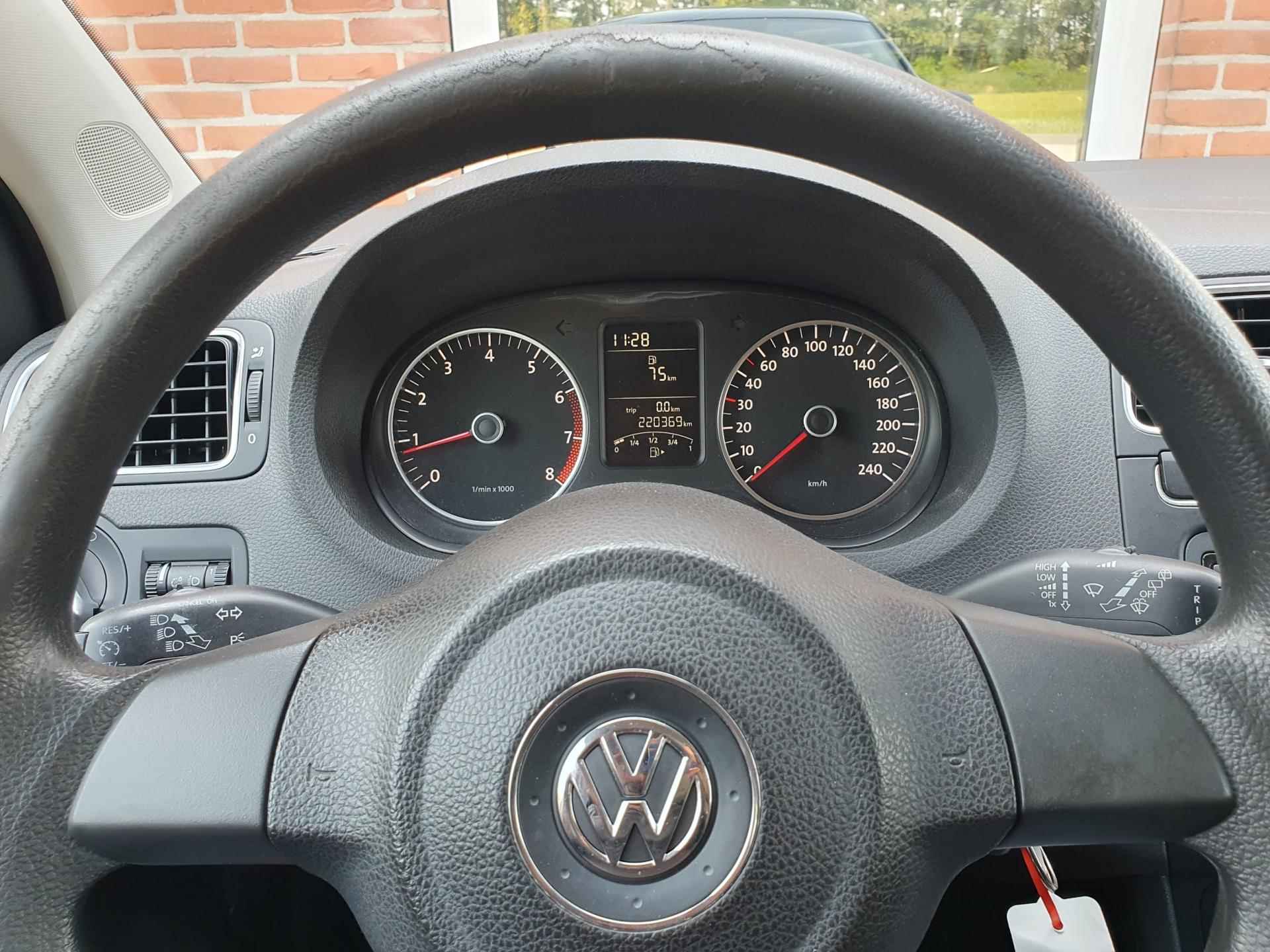 Volkswagen Polo 1.4-16V Comfortline 86PK 5drs airco, cruise, elektr.ramen RIJKLAAR - 11/16