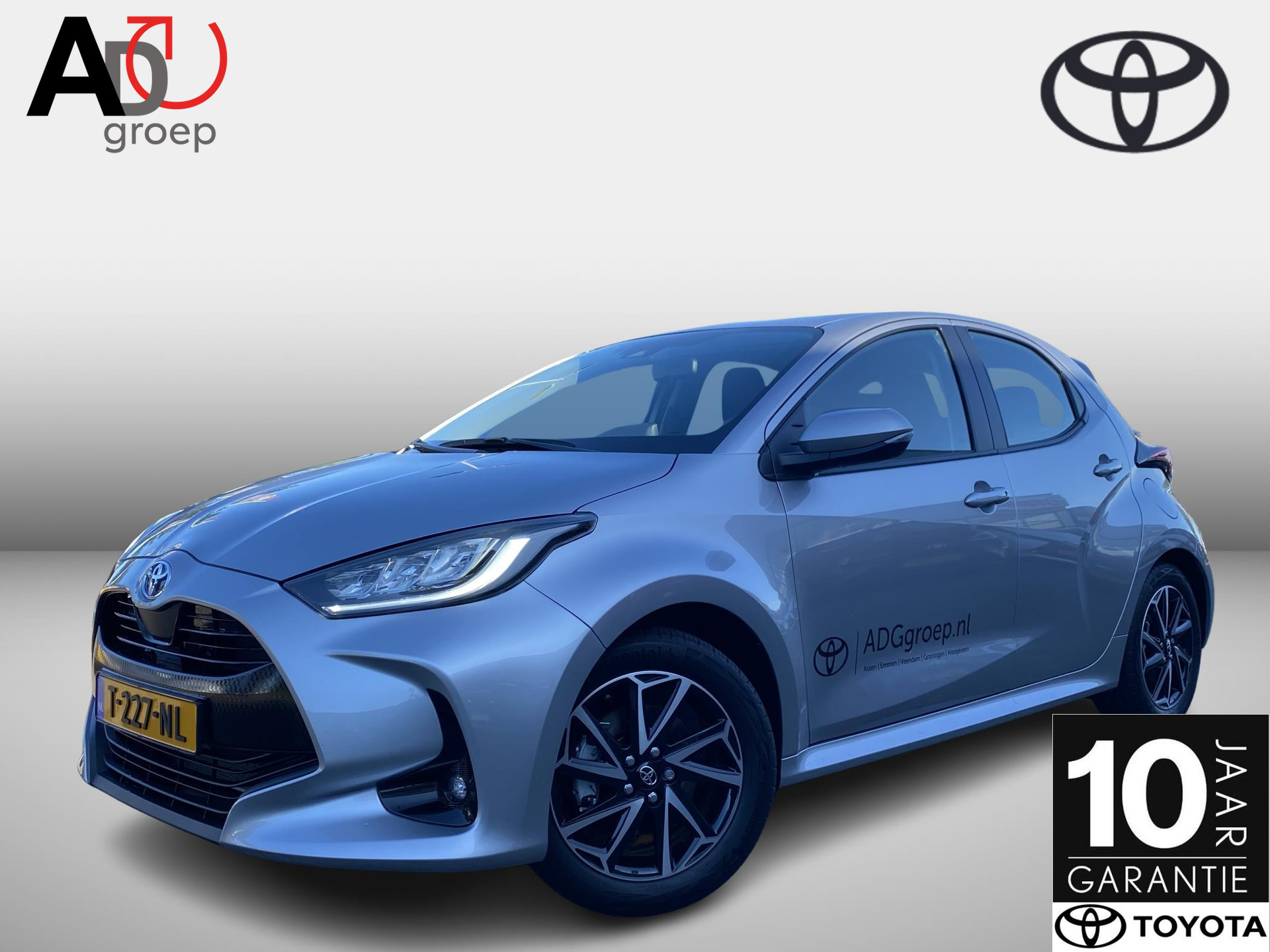 Toyota Yaris 1.5 Hybrid Dynamic | Lichtmetalen velgen | Apple carplay & Android Auto | LED verlichting voor + achter | Keyless entry | Parkeerhulp camera bij viaBOVAG.nl