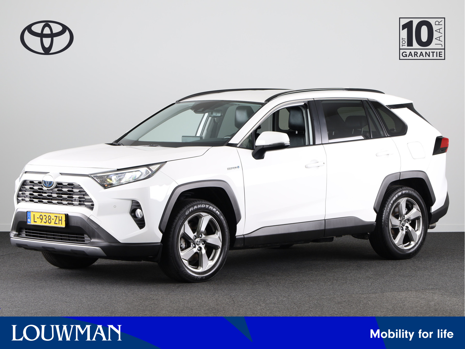 Toyota RAV4 2.5 Hybrid Dynamic Plus | Lederen bekleding | Trekhaak | Parkeersensoren | Apple Carplay/Android Auto |