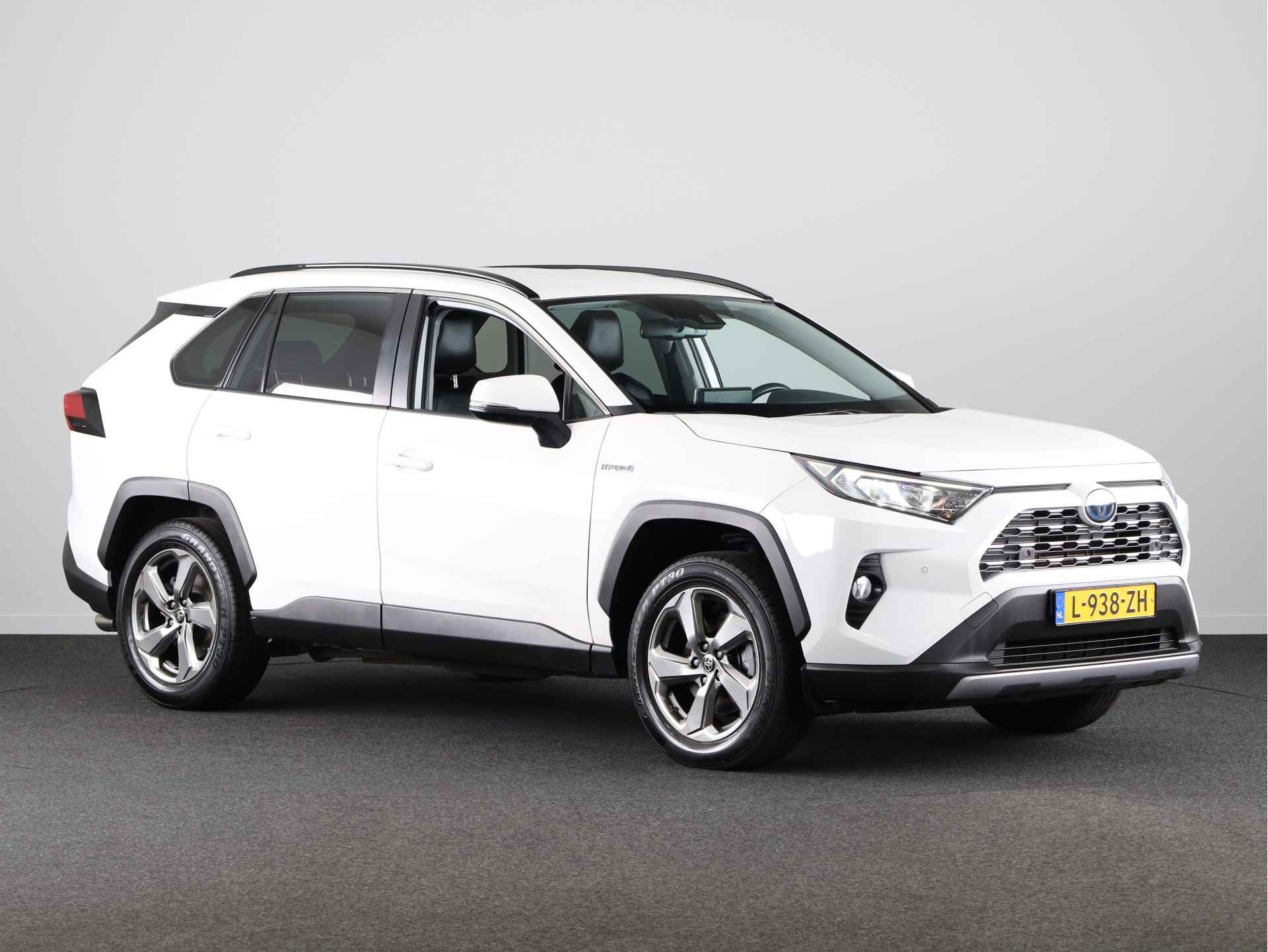 Toyota RAV4 2.5 Hybrid Dynamic Plus | Lederen bekleding | Trekhaak | Parkeersensoren | Apple Carplay/Android Auto | - 16/36