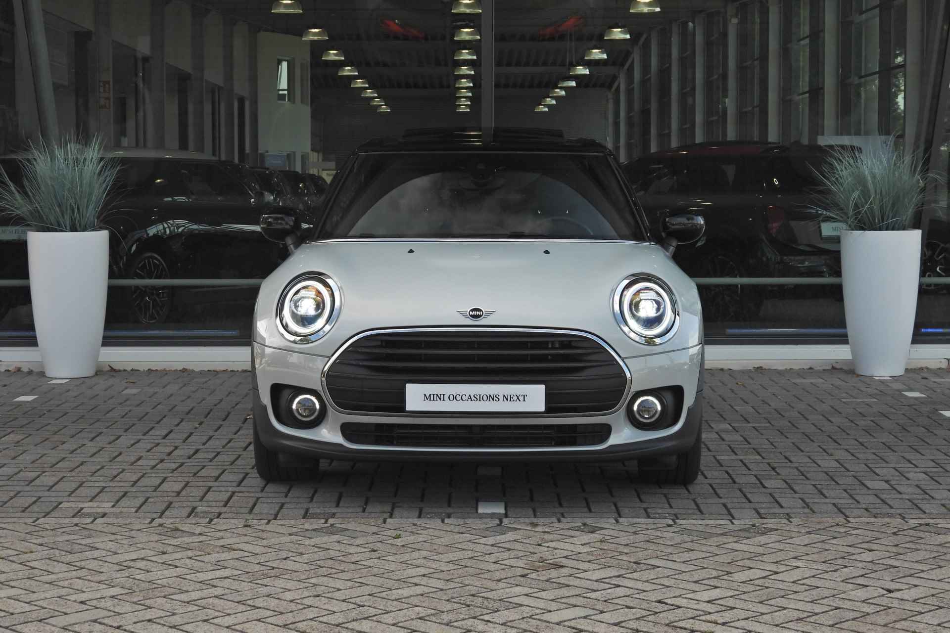 MINI Clubman Cooper Chili Automaat / Panoramadak / LED / Comfortstoelen / Comfort Access / Cruise Control - 10/46