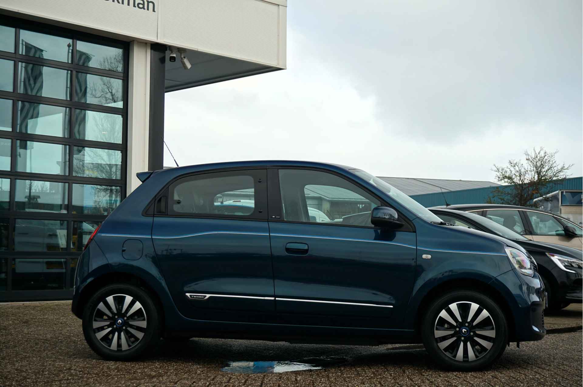 Renault Twingo Z.E. R80 Intens - 6/19