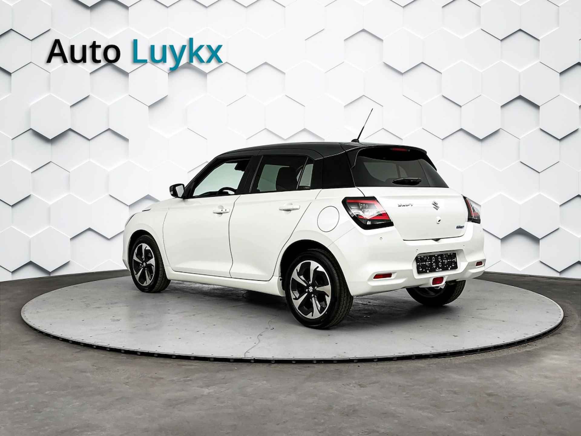 Suzuki Swift 1.2 Style Smart Hybrid | Nieuw & rijklaar - 3/36