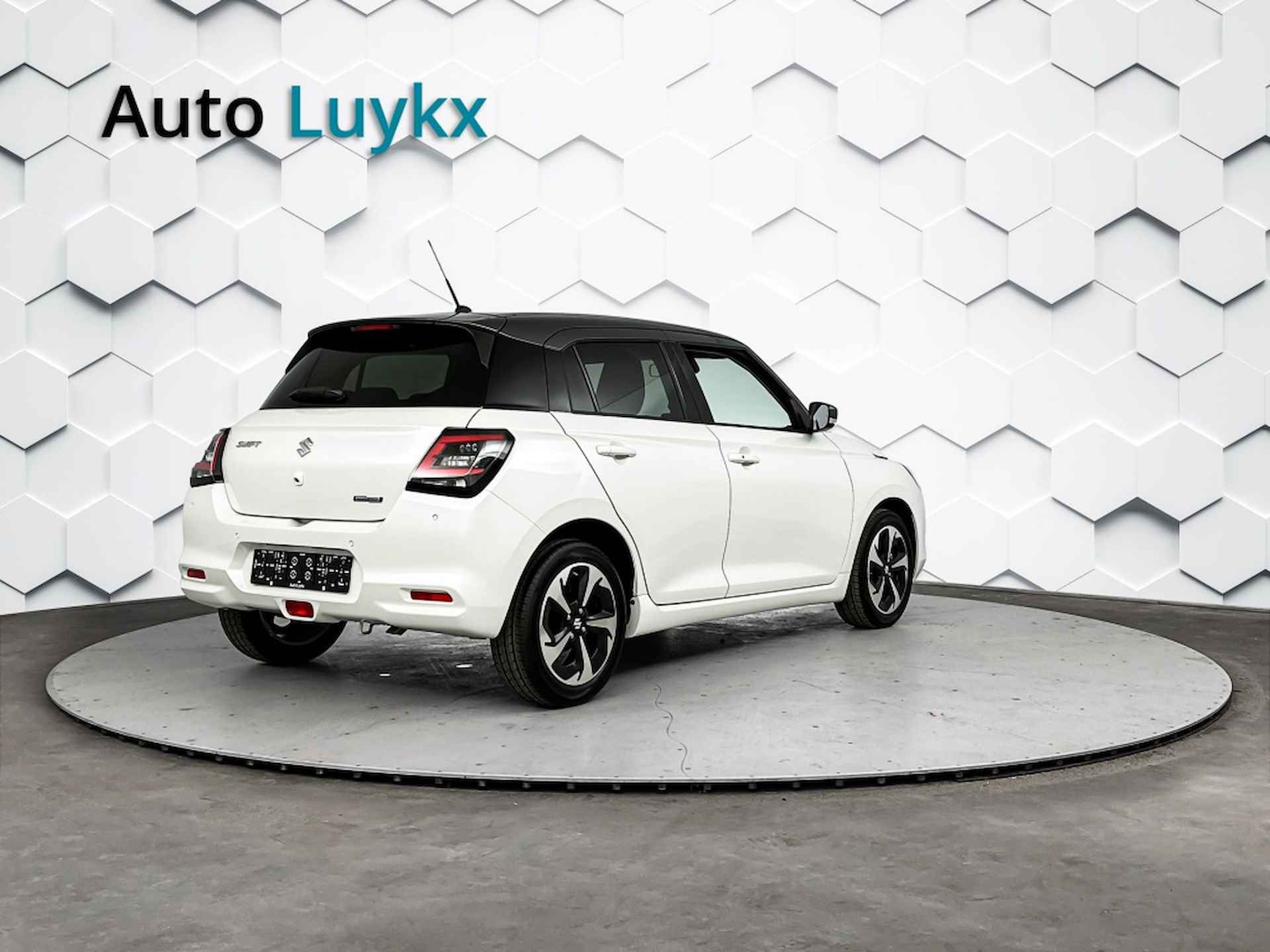 Suzuki Swift 1.2 Style Smart Hybrid | Nieuw & rijklaar - 9/36