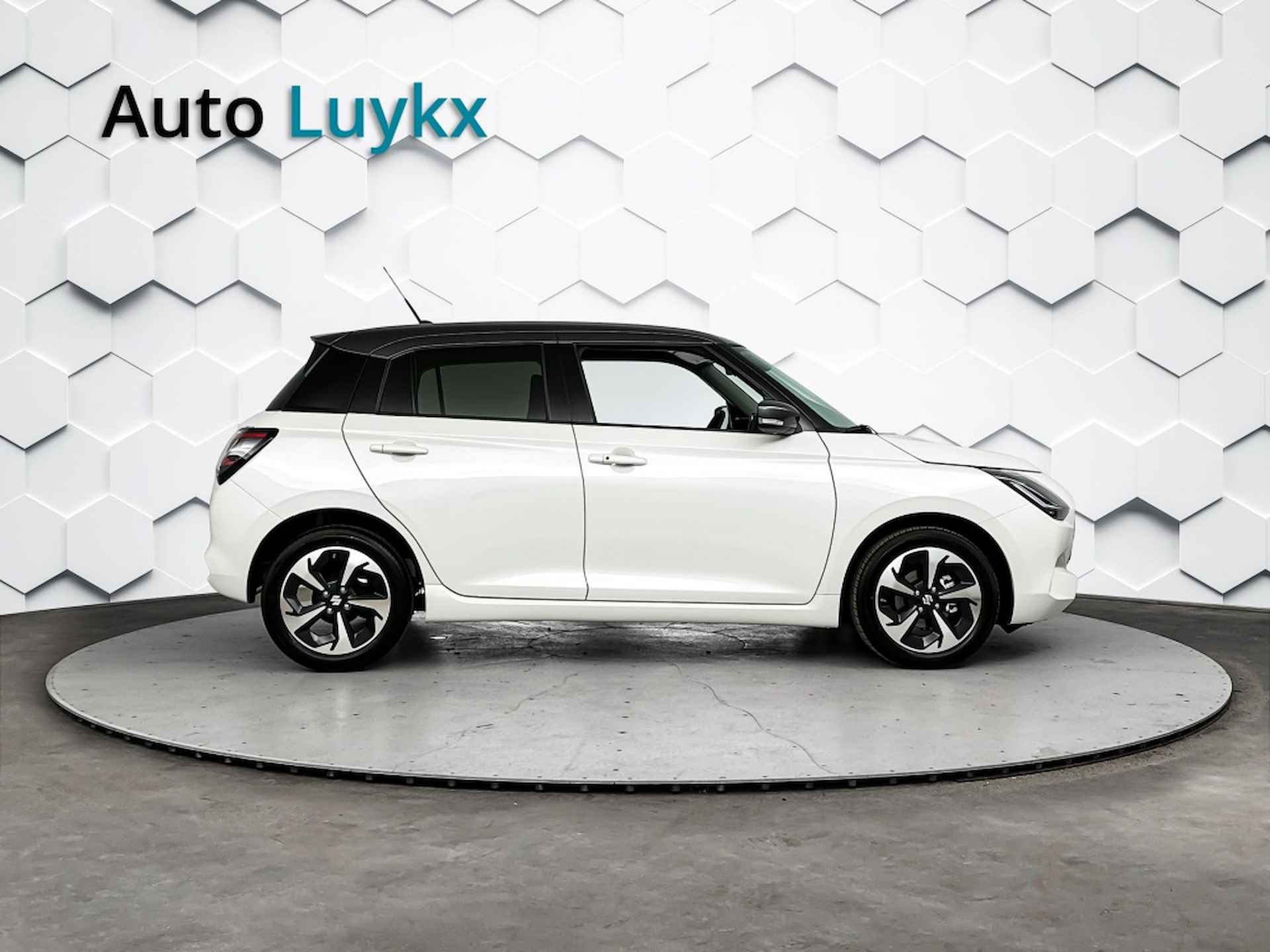 Suzuki Swift 1.2 Style Smart Hybrid | Nieuw & rijklaar - 10/36