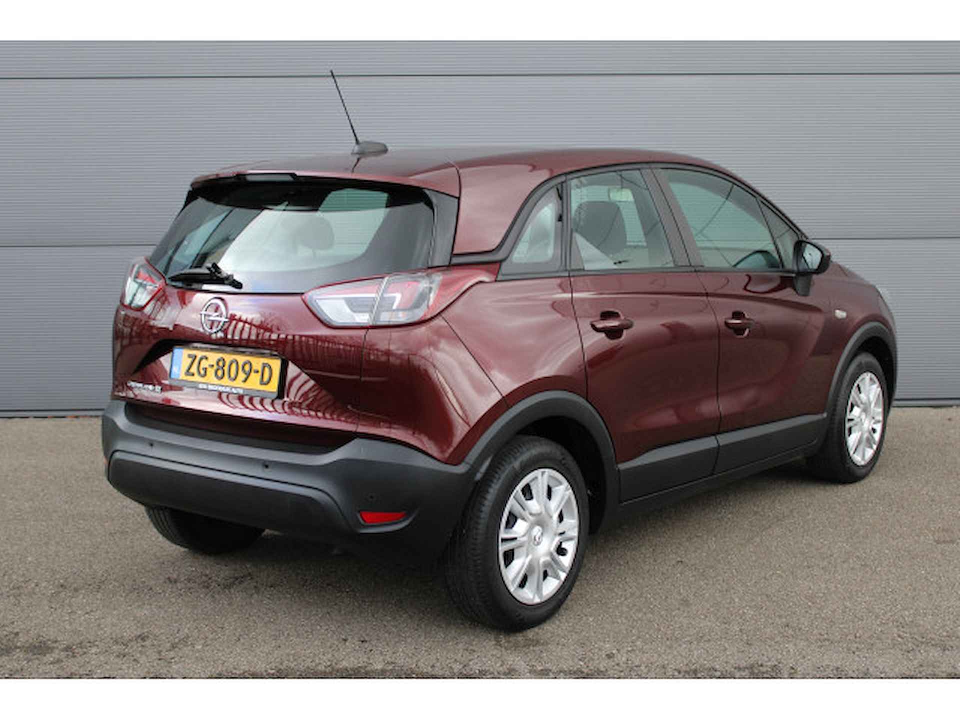 Opel Crossland X 1.2 Edition NAVI - 4/26