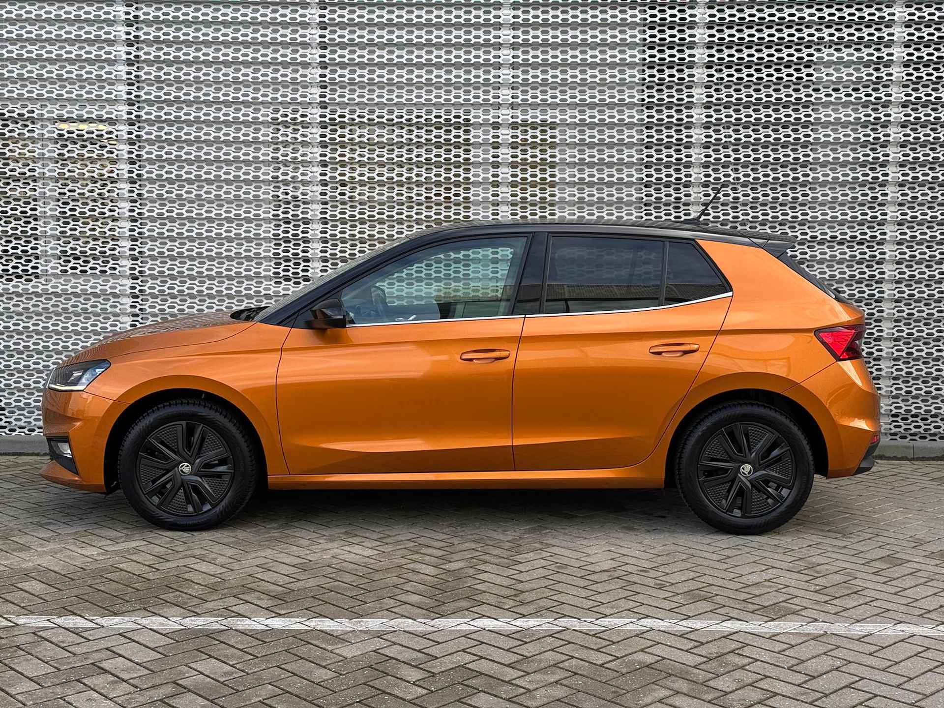 Škoda Fabia 1.0 TSI Business Edition / Stoelverwarming / Parkeersensoren Achter / Keyless Entry-Start / LED - 5/28