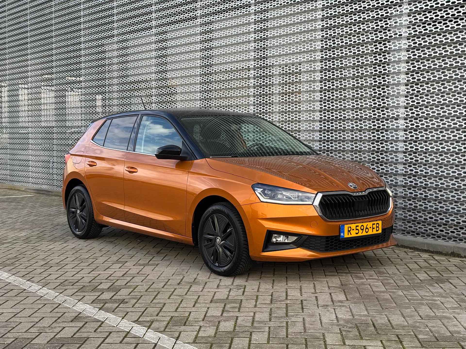 Škoda Fabia 1.0 TSI Business Edition / Stoelverwarming / Parkeersensoren Achter / Keyless Entry-Start / LED - 10/28