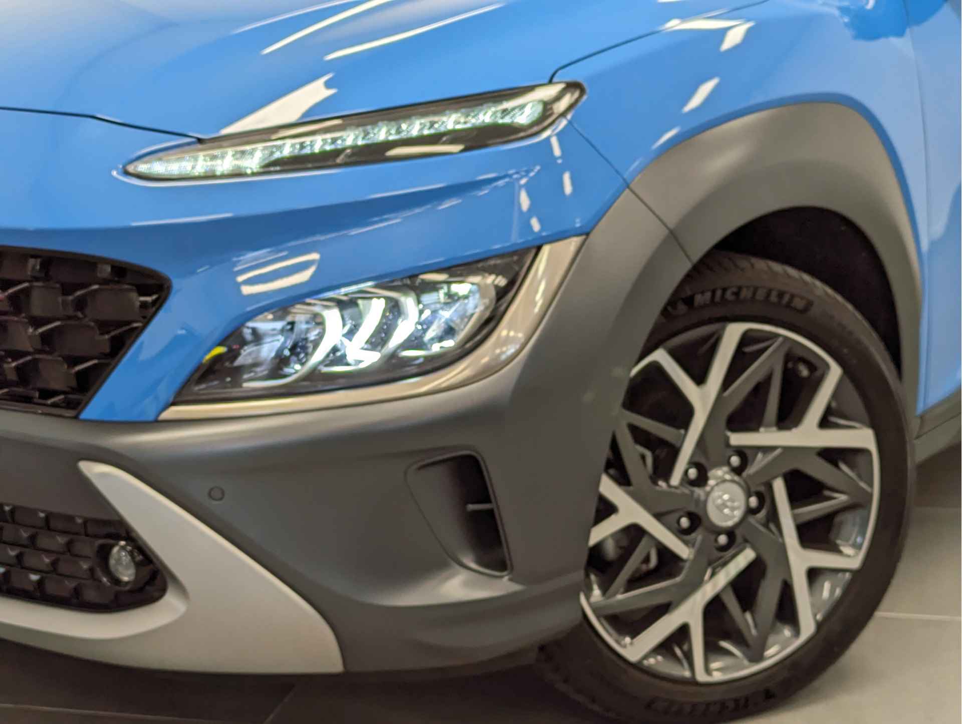 Hyundai KONA 1.6 GDI HEV Premium LEDER | LED | KEYLESS | ZEER COMPLETE SUV - 12/46