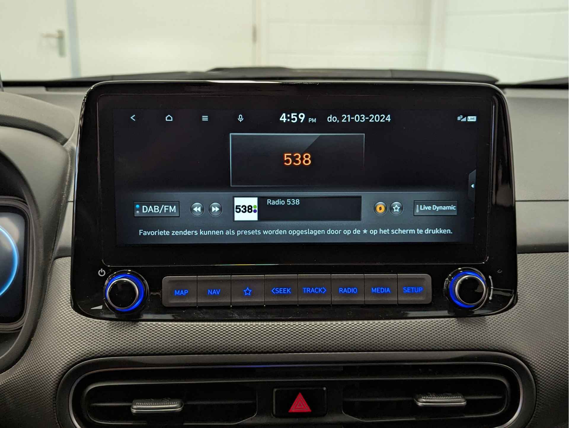 Hyundai KONA 1.6 GDI HEV Premium LEDER | LED | KEYLESS | ZEER COMPLETE SUV - 30/46