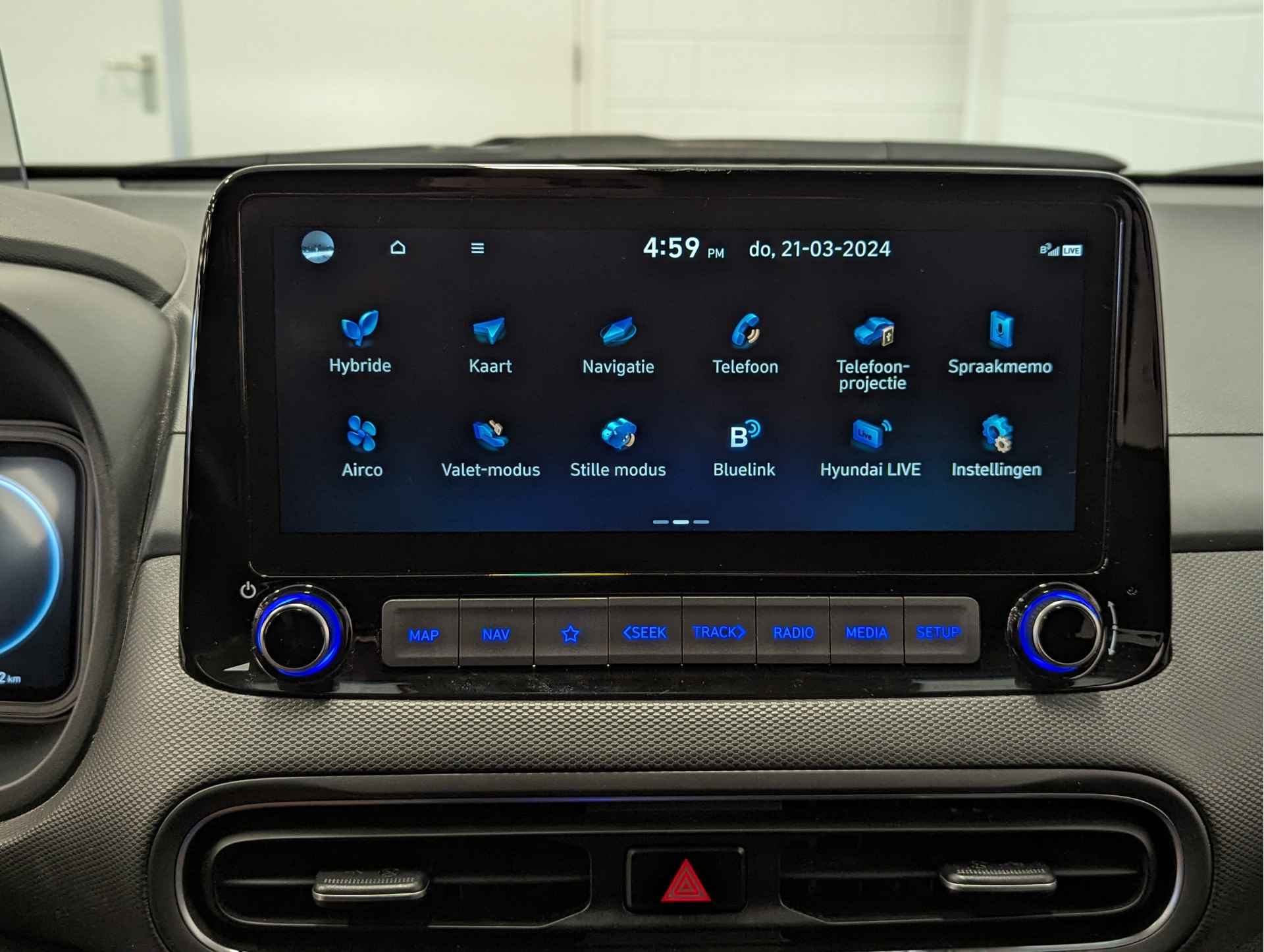 Hyundai KONA 1.6 GDI HEV Premium LEDER | LED | KEYLESS | ZEER COMPLETE SUV - 31/46