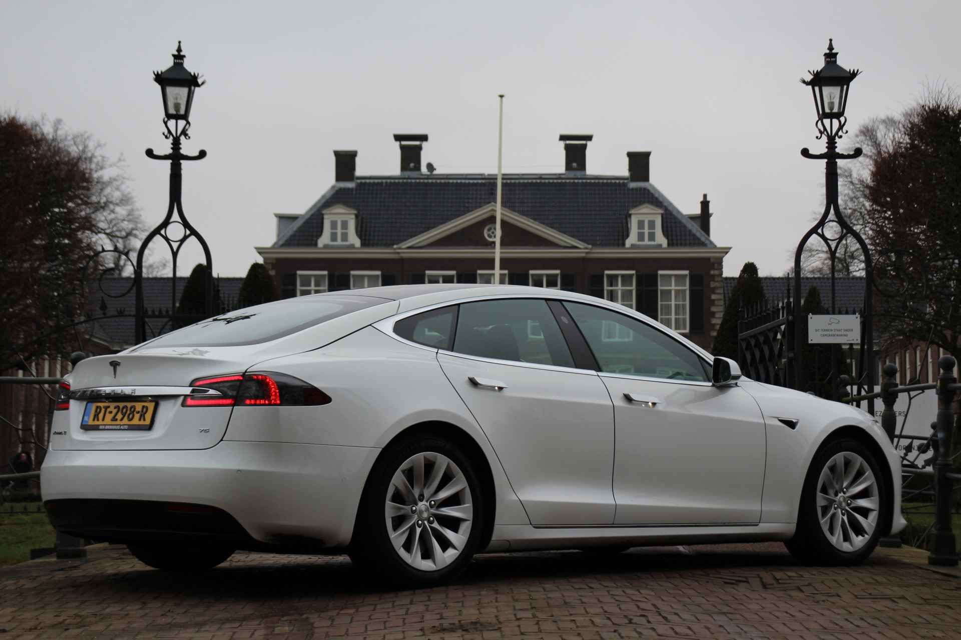 Tesla Model S 75 | INCL. BTW! | NL-AUTO! | 1E EIGENAAR! | PANODAK | AUTOPILOT | LUCHTVERING | LEDER/STOF | ZEER NETJES!! - 3/60
