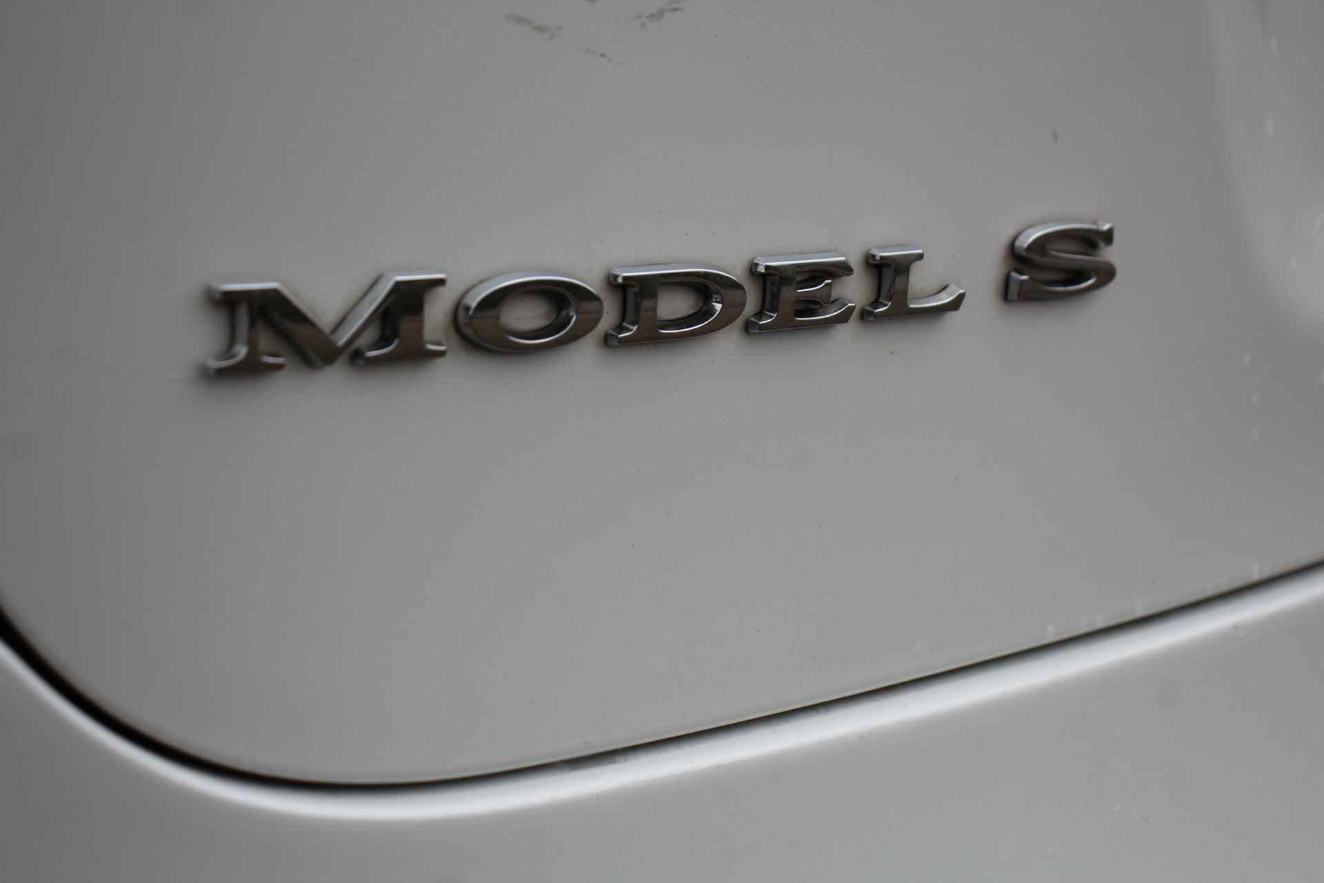 Tesla Model S 75 | INCL. BTW! | NL-AUTO! | 1E EIGENAAR! | PANODAK | AUTOPILOT | LUCHTVERING | LEDER/STOF | ZEER NETJES!! - 40/60