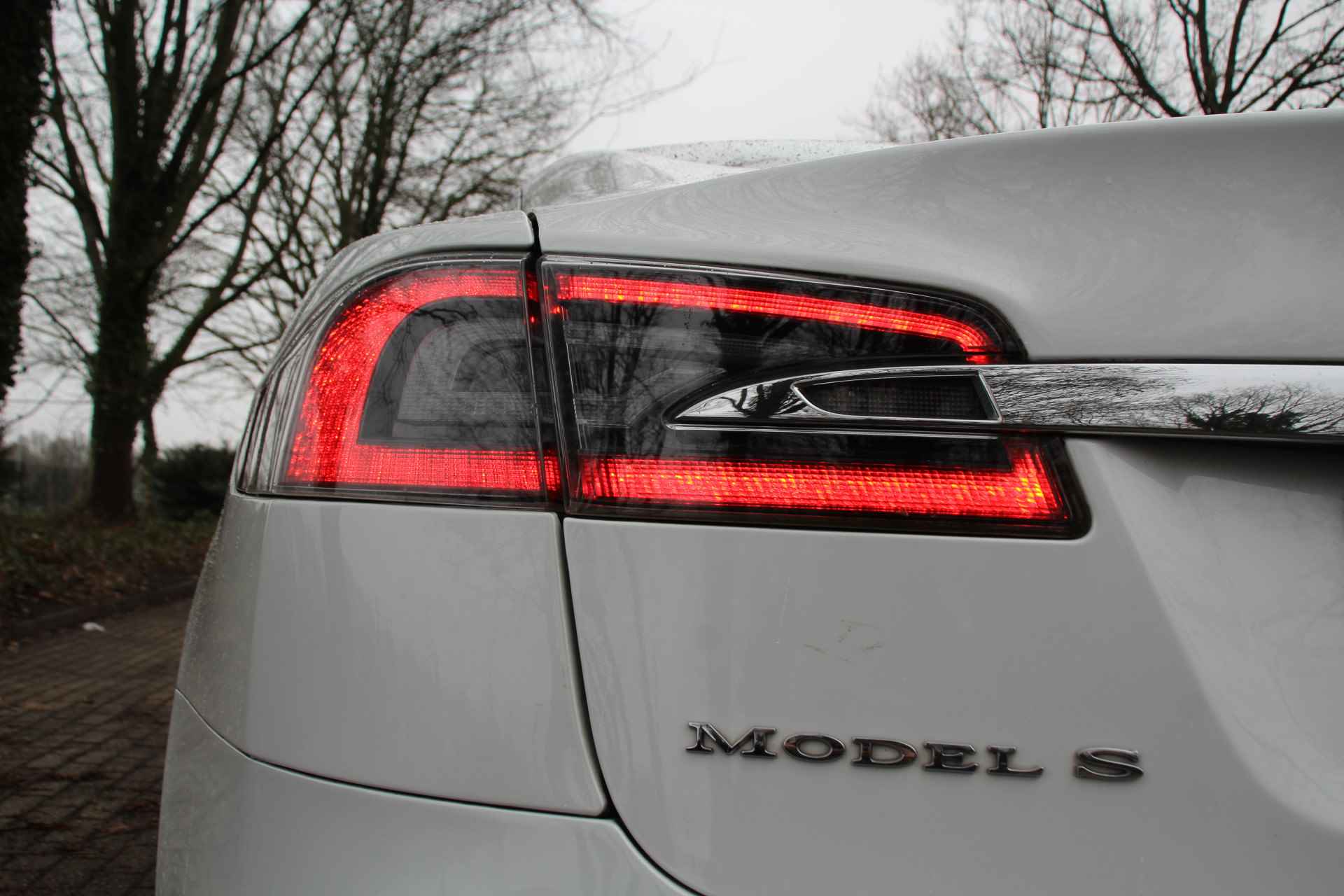 Tesla Model S 75 | INCL. BTW! | NL-AUTO! | 1E EIGENAAR! | PANODAK | AUTOPILOT | LUCHTVERING | LEDER/STOF | ZEER NETJES!! - 56/60