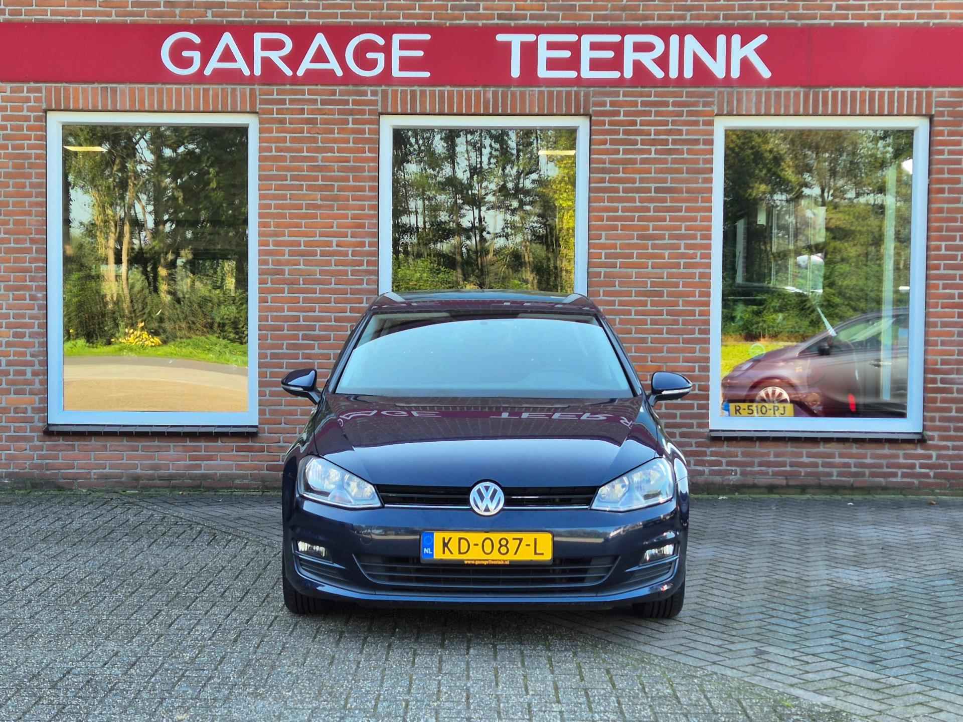 Volkswagen Golf 1.2 TSI Edition 86PK 5drs airco, elektr.ramen, centr.vergr, bluetooth RIJKLAAR - 17/17