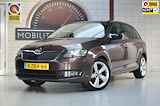 Skoda Rapid Spaceback 1.2 TSI Xenon Trekhaak Panorama all-season GARANTIE NL-AUTO