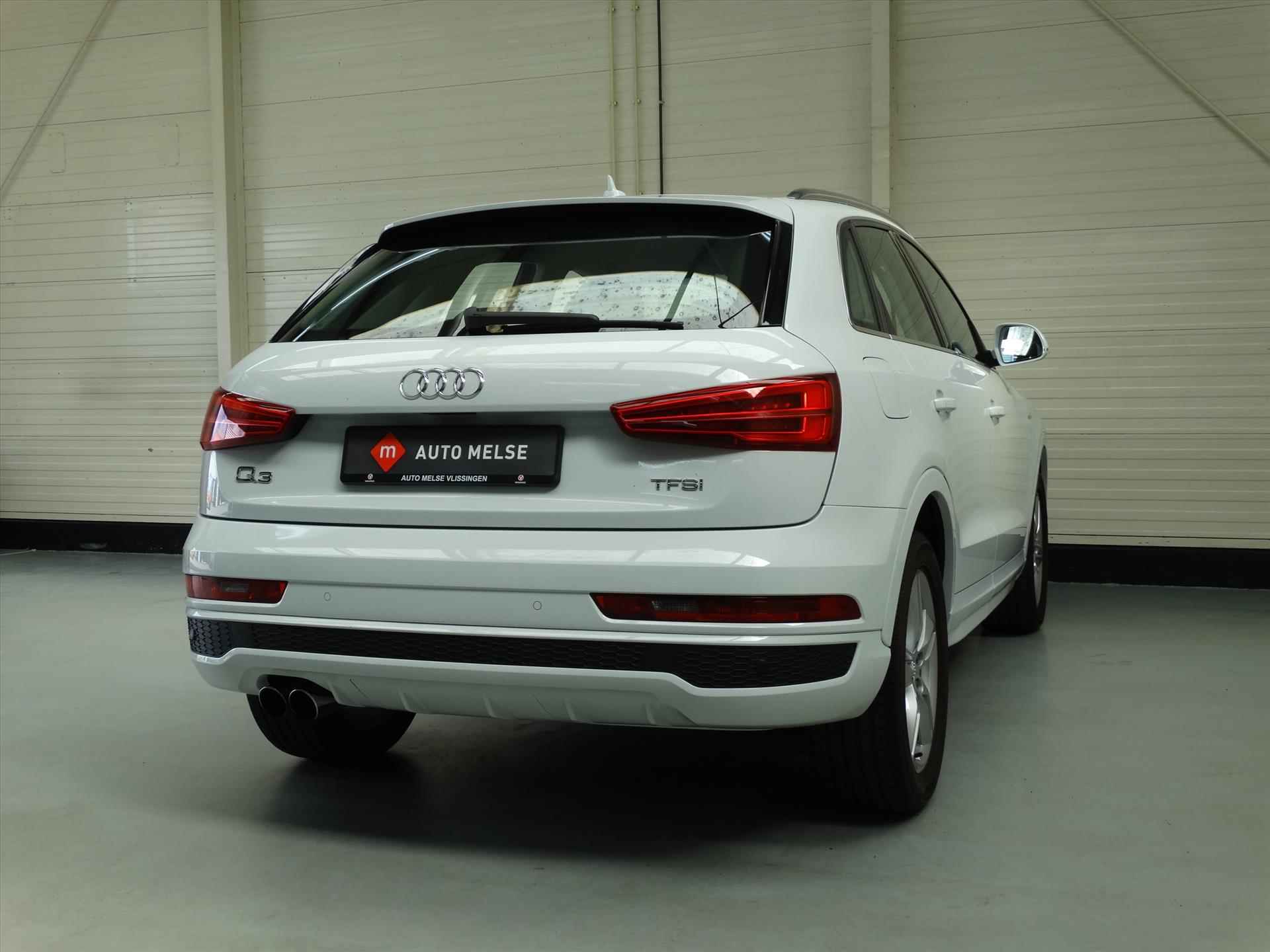 AUDI Q3 1.4 TFSI CoD 150PK S tronic S Line Edition - 9/35