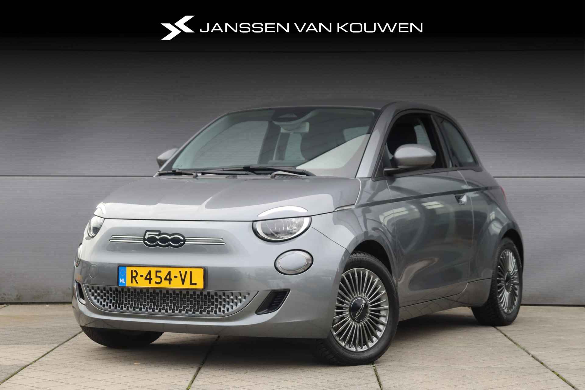 Fiat 500 Icon 42 kWh / Navi / Comfort Pack / Stoelverwarming / 3554 KM! - 1/52