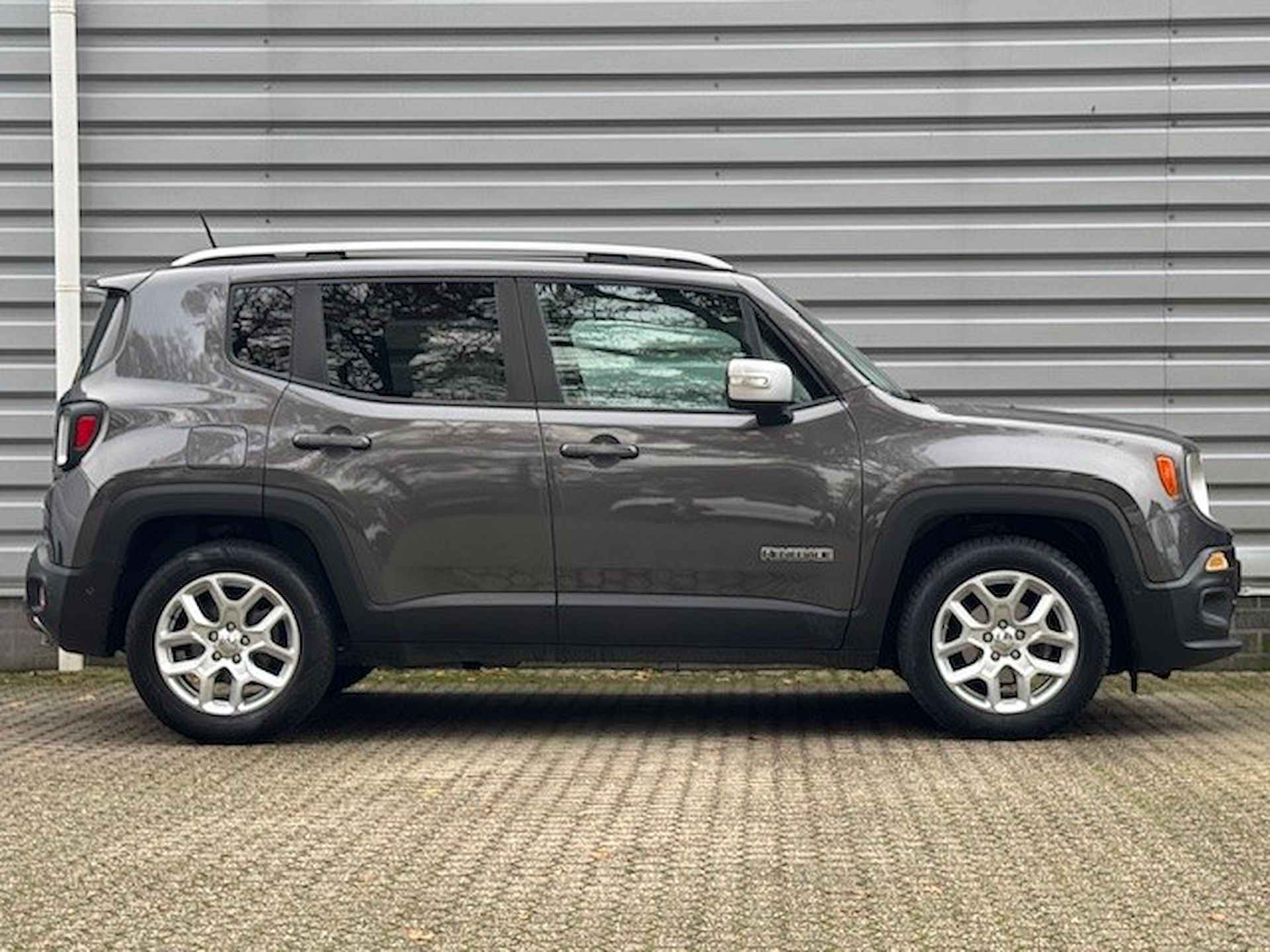 Jeep Renegade 1.4T 140pk AUTOMAAT Limited | Navigatie | Lichtmetalen Velgen | - 5/29