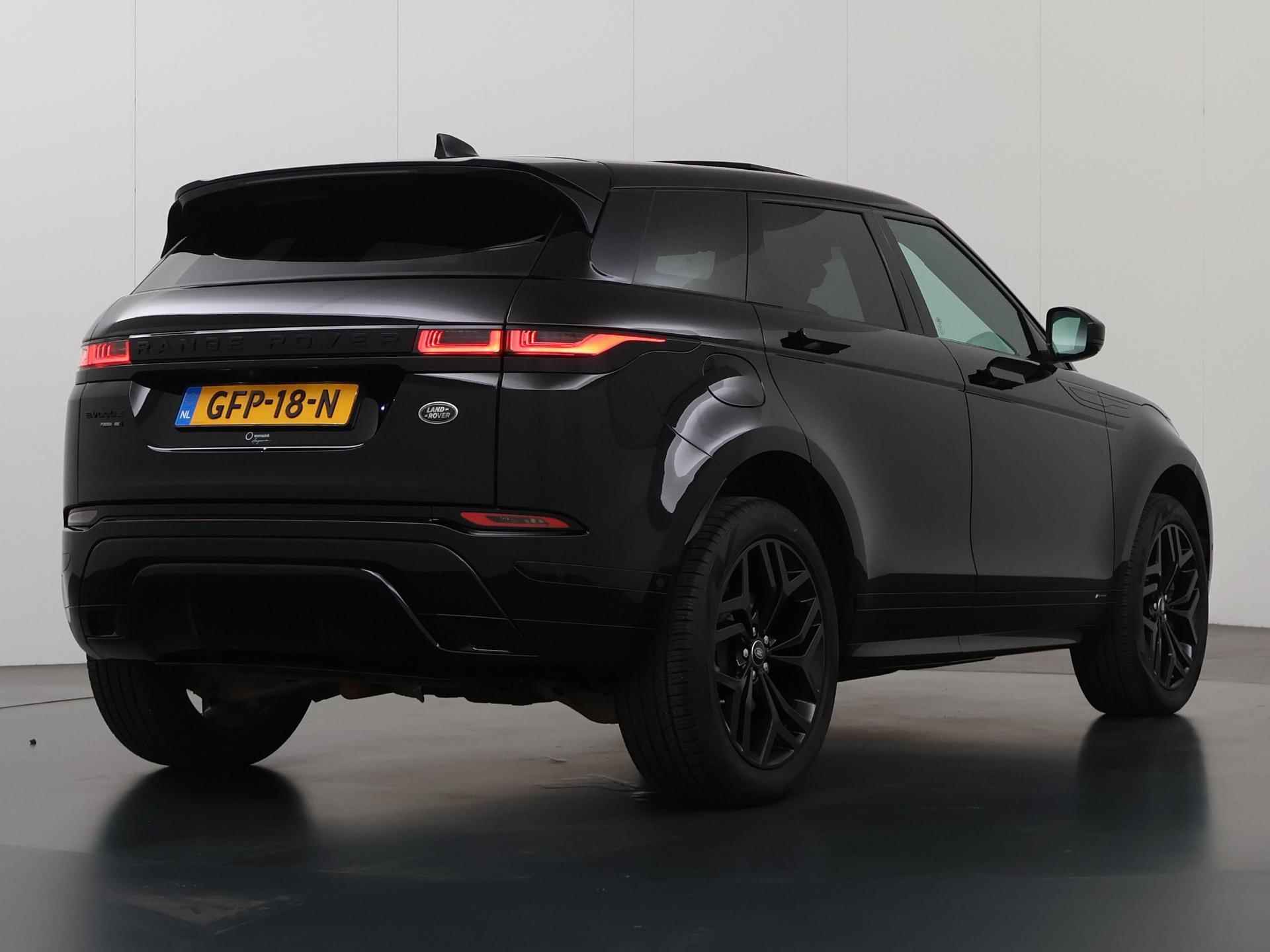 Land Rover Range Rover Evoque 1.5 P300e AWD R-Dynamic SE |  Camera | Apple CarPlay | Panoramadak | Navigatie | Lederen Interieur | 20" Lichtmetalen velgen | LED | Meridian Audio | Volledig dealer onderhouden | Memory seats | - 3/40