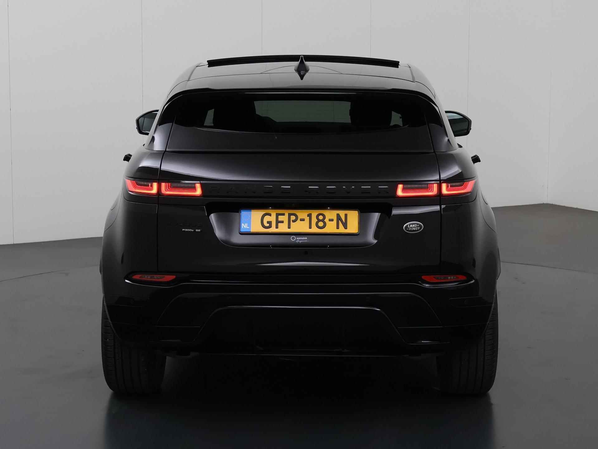 Land Rover Range Rover Evoque 1.5 P300e AWD R-Dynamic SE |  Camera | Apple CarPlay | Panoramadak | Navigatie | Lederen Interieur | 20" Lichtmetalen velgen | LED | Meridian Audio | Volledig dealer onderhouden | Memory seats | - 5/40