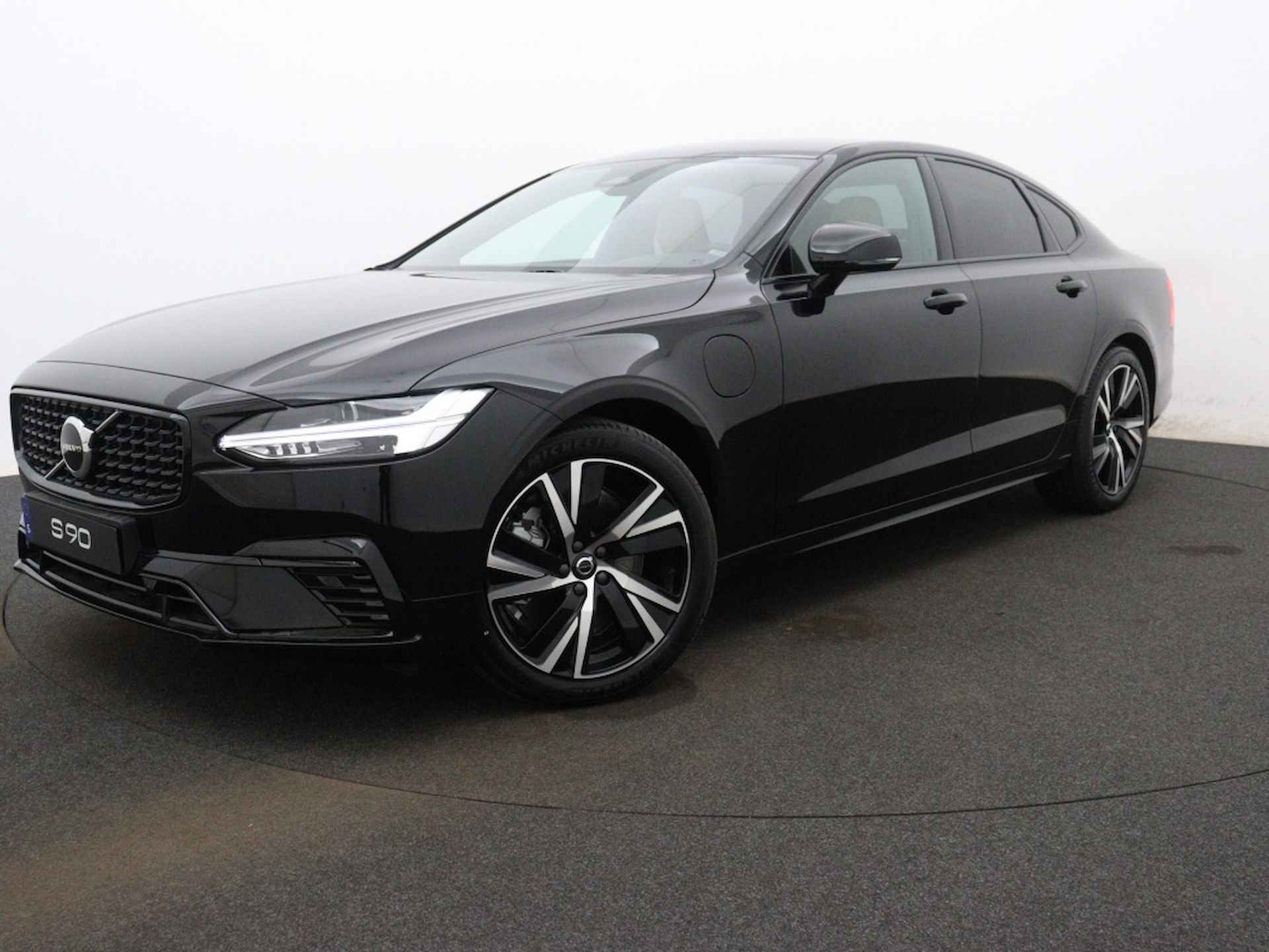 Volvo S90 T8 AWD Plus Dark | Getint glas | Geperforeerd leder - 28/41