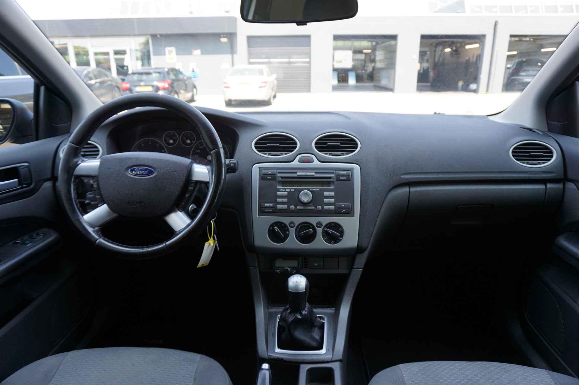 Ford Focus Wagon 1.6-16V Trend ✅Airco ✅Cruise Controle ✅5 deurs ✅APK NIEUW - 15/28