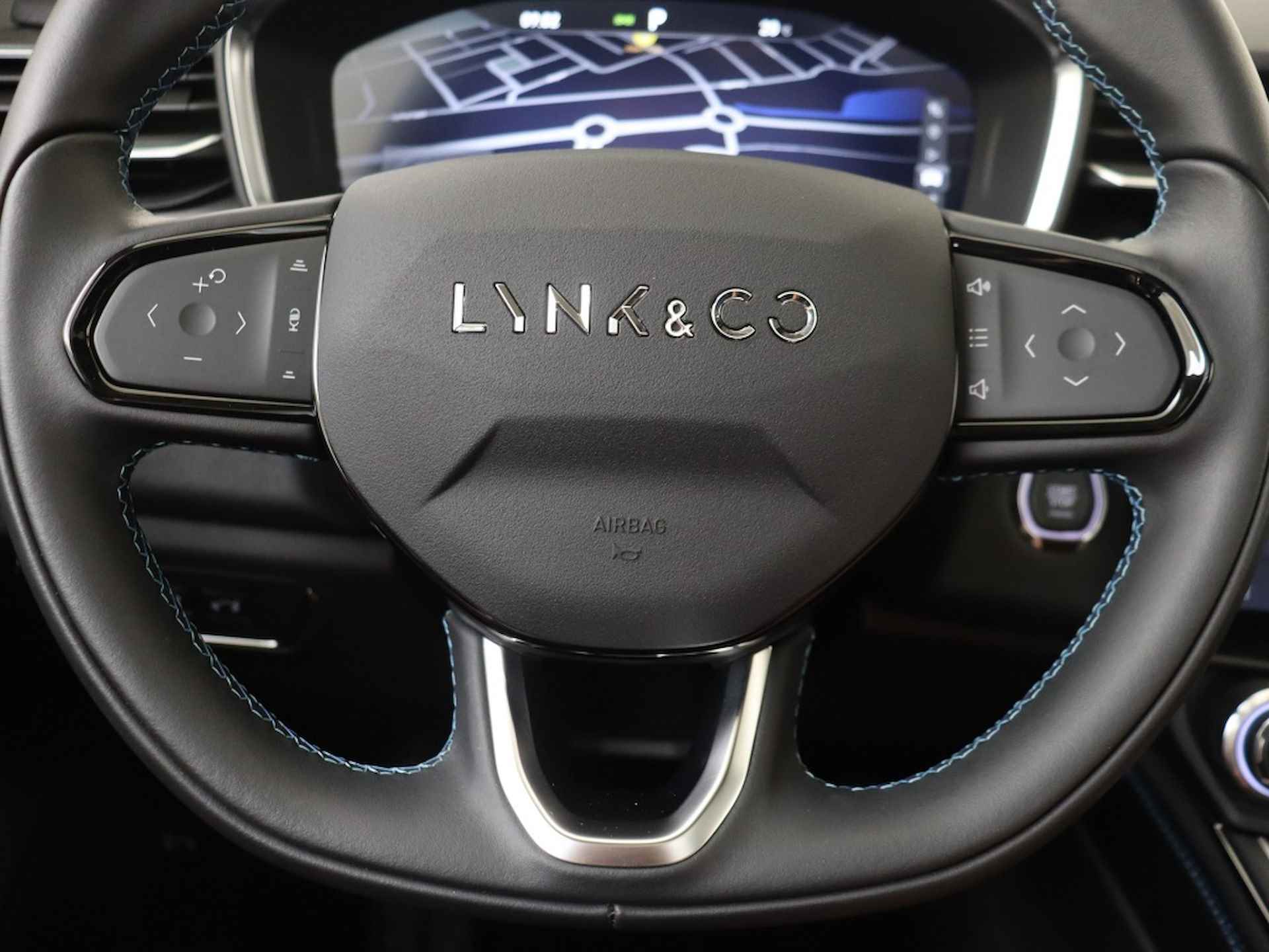 Lynk & Co 01 1.5 | Nieuwe auto  | per direct rijden !! | | Panoramadak | 360 - 23/30