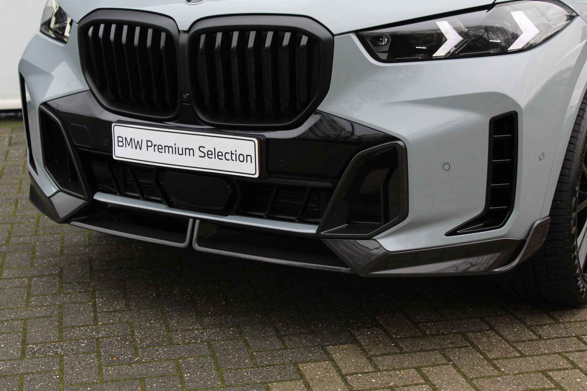 BMW X5 xDrive40i High Executive M Sport Automaat / Trekhaak / Massagefunctie / Parking Assistant Professional / Soft-Close / Adaptief M Onderstel / Gesture Control - 5/39