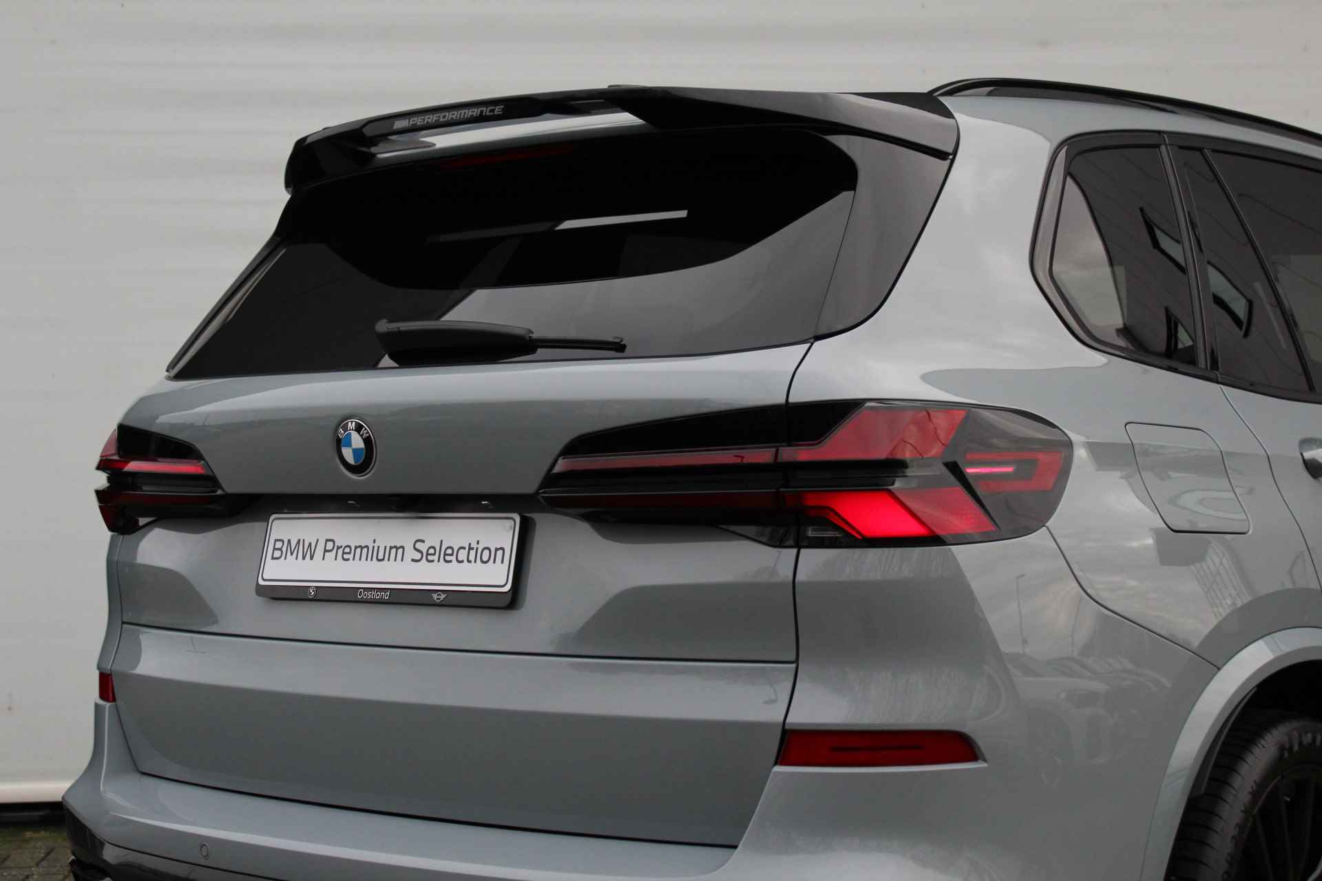 BMW X5 xDrive40i High Executive M Sport Automaat / Trekhaak / Massagefunctie / Parking Assistant Professional / Soft-Close / Adaptief M Onderstel / Gesture Control - 19/39