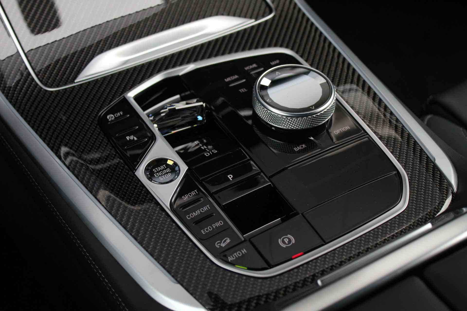 BMW X5 xDrive40i High Executive M Sport Automaat / Trekhaak / Massagefunctie / Parking Assistant Professional / Soft-Close / Adaptief M Onderstel / Gesture Control - 26/39