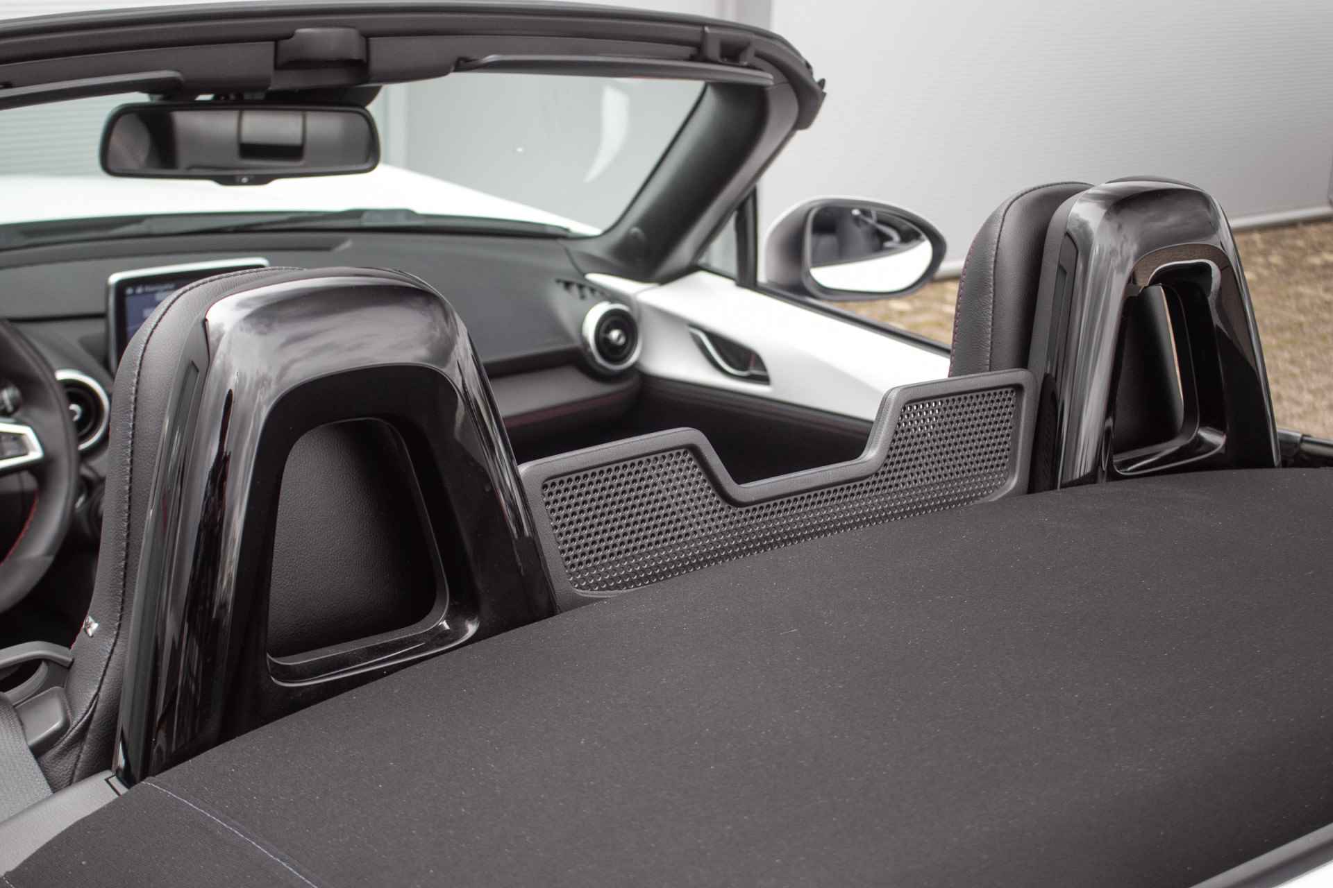 Mazda MX-5 2.0 SkyActiv-G 160 GT-M - All in rijklaarprijs | Navi | Leder | Sensoren achter - 15/49