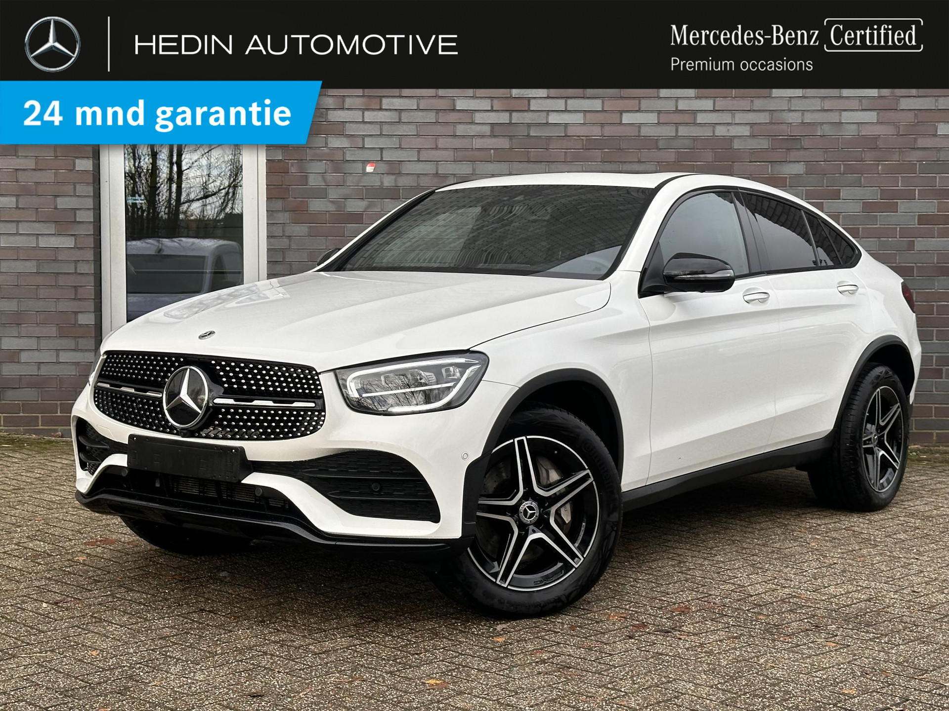 Mercedes-Benz GLC GLC 300e Coupé 4MATIC Business Solution AMG | Premium Plus Pakket | Nightpakket | Schuifdak | Advanced Sound System | Sfeerverlichting | Keyless-Go | Stoelverwarming