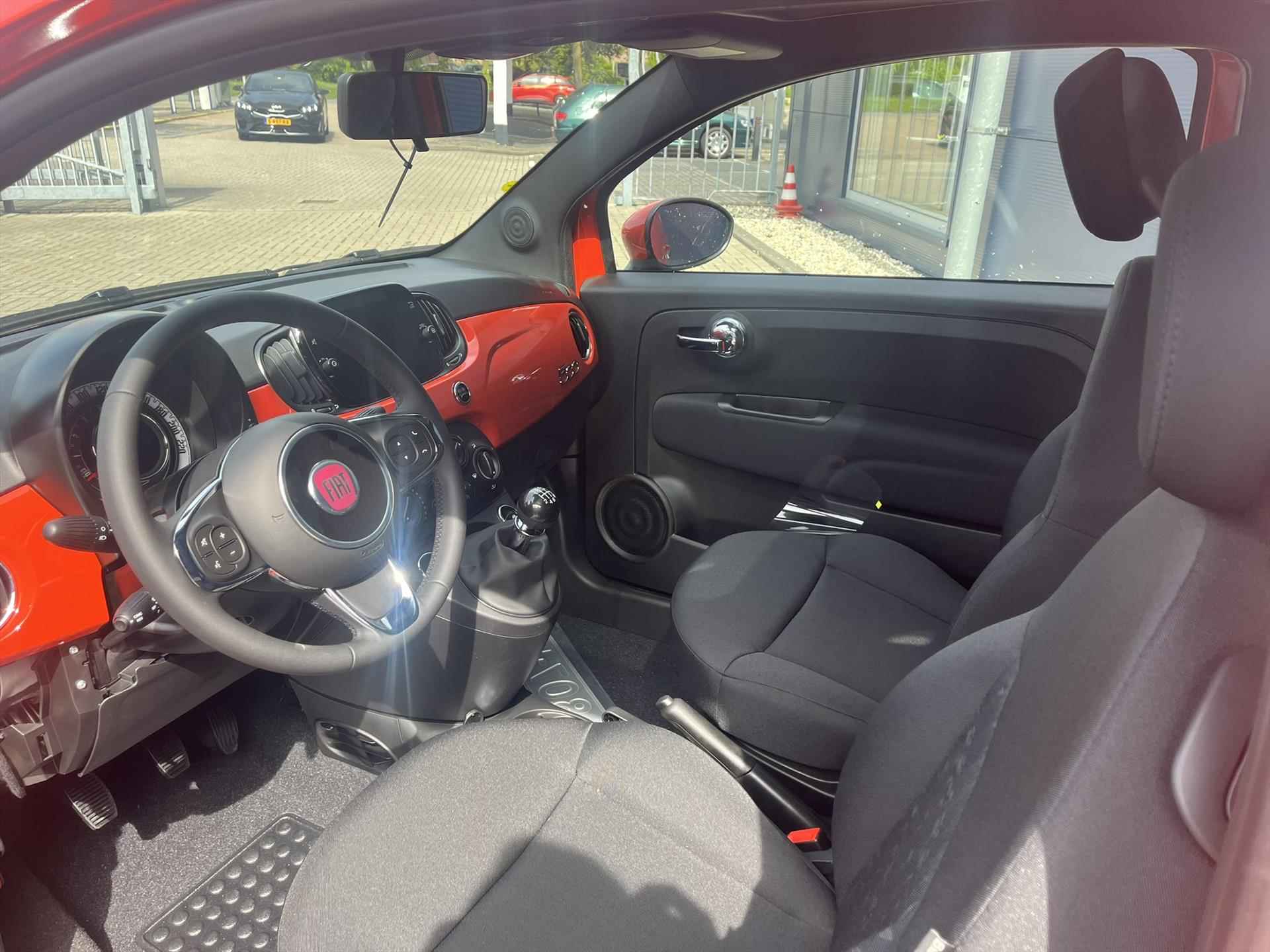 FIAT 500 1.0 Hybrid 70pk Dolcevita Finale | Apple CarPlay / Android Auto | Cruise Control | Parkeerhulp | Panoramadak | Uit voorraad leverbaar - 8/25