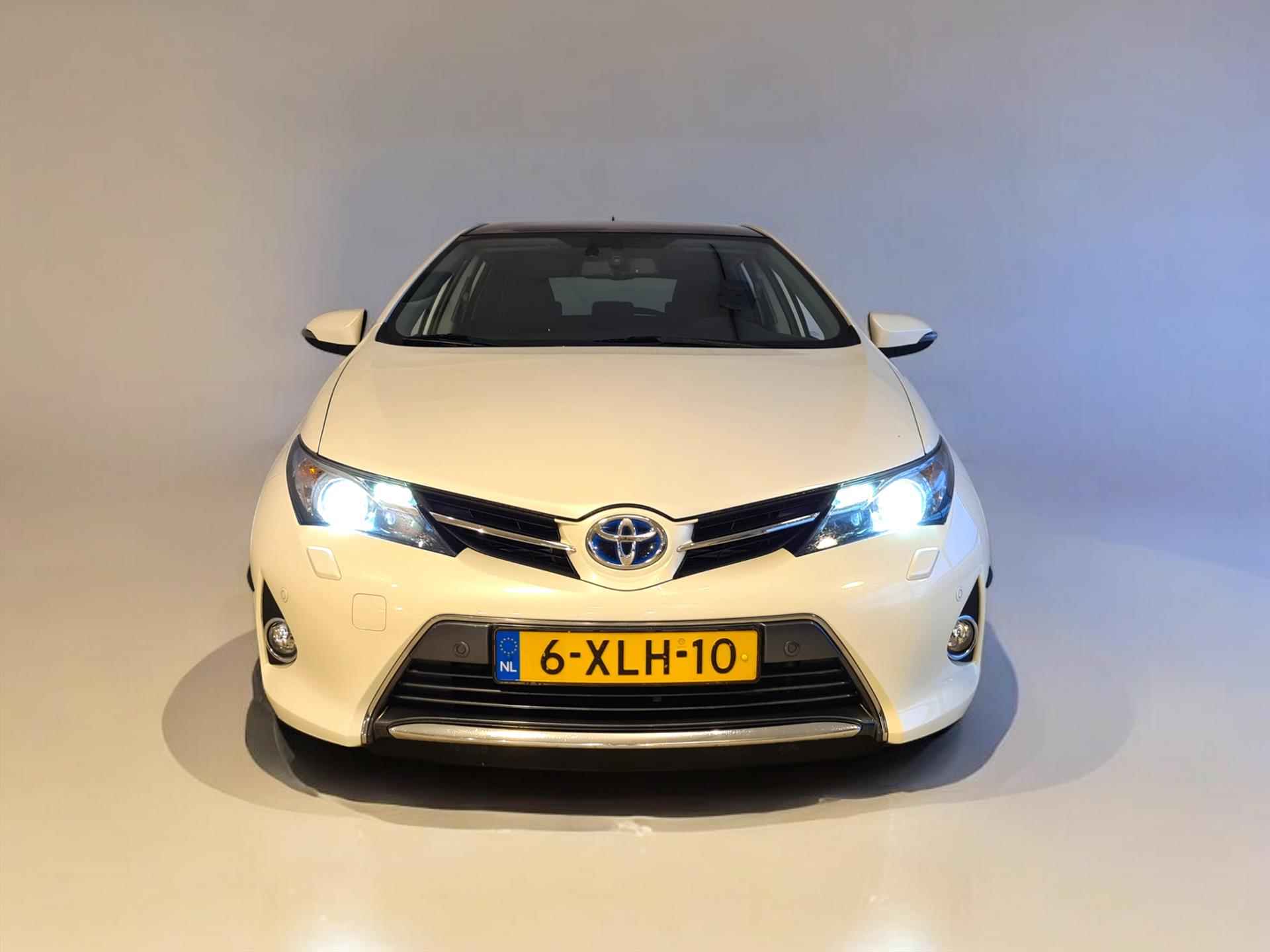 Toyota Auris 1.8 Hybrid 136pk Lease Plus AUTOMAAT NAVI LED CAMERA PANO - 5/33