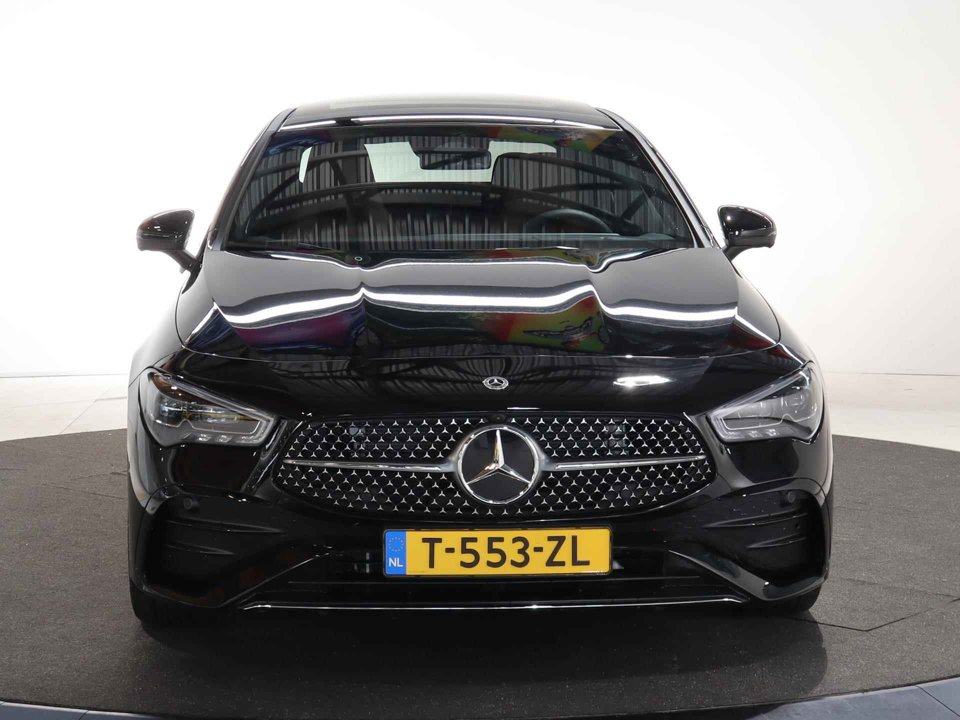 Mercedes-Benz CLA-klasse 180 AMG Line | Facelift | Panoramadak | memorypakket | 19'' | head-up display | MBUX | 360 camera | Sfeerverlichting - 4/25