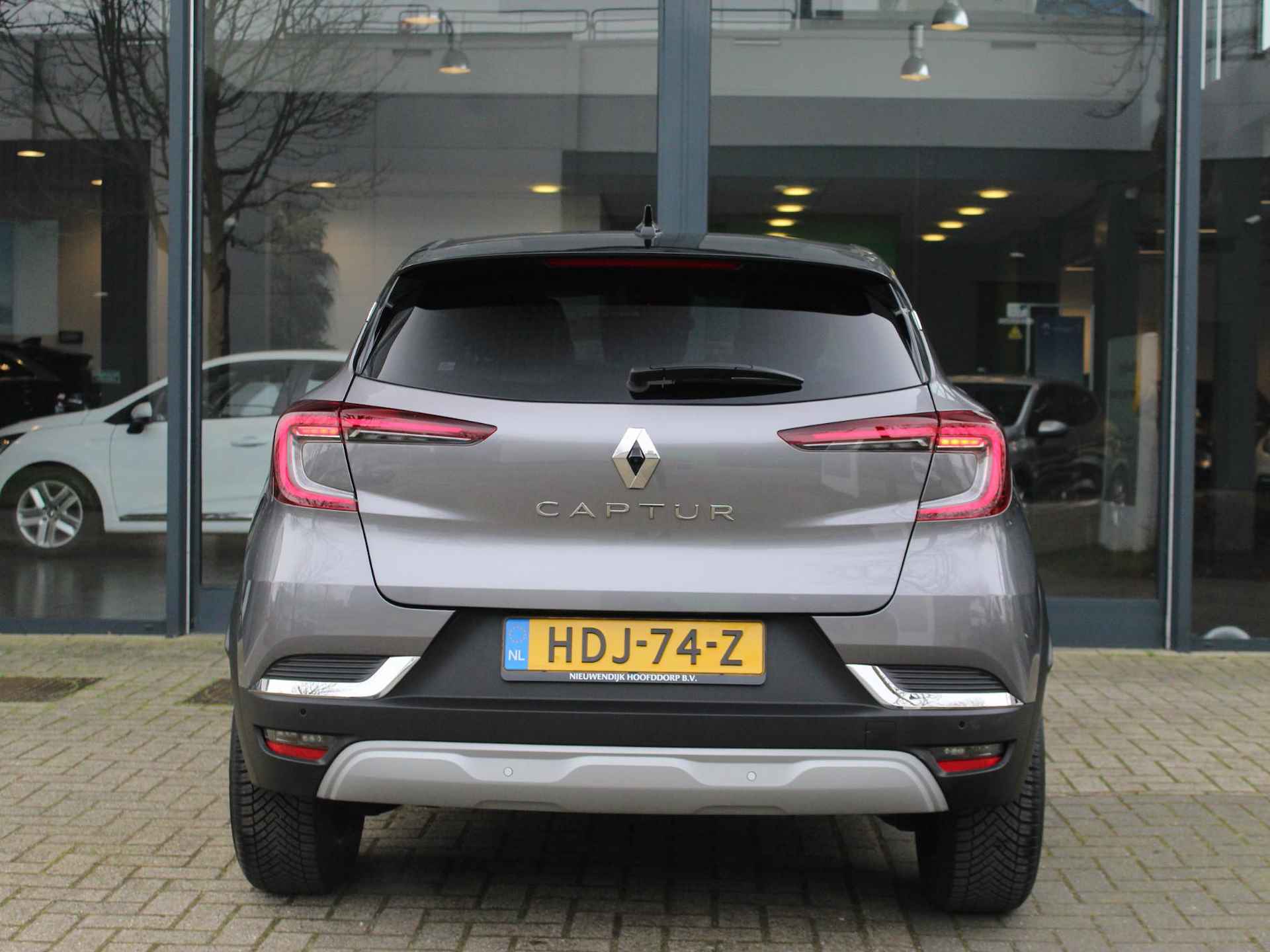 Renault Captur 1.3 TCe 140 EDC Techno AUTOMAAT / 9,3'' NAVI / 10,25'' COCKPIT / CAMERA / PDC / ADAPT. CRUISE / STOELV. / STUURV. / VOORRUITV. / CLIMATE / 17'' LMV ALL-SEASON - 9/62