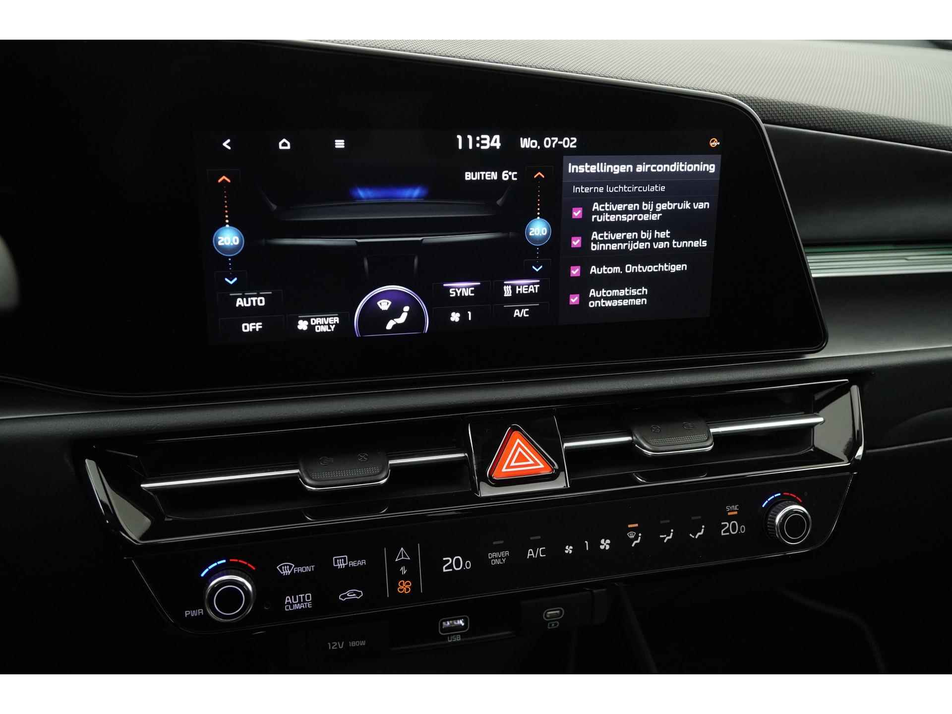 Kia Niro EV DynamicPlusLine 64.8 kWh | Schuifdak | Head-up display | Cruise control adaptief | Zondag Open! - 11/56