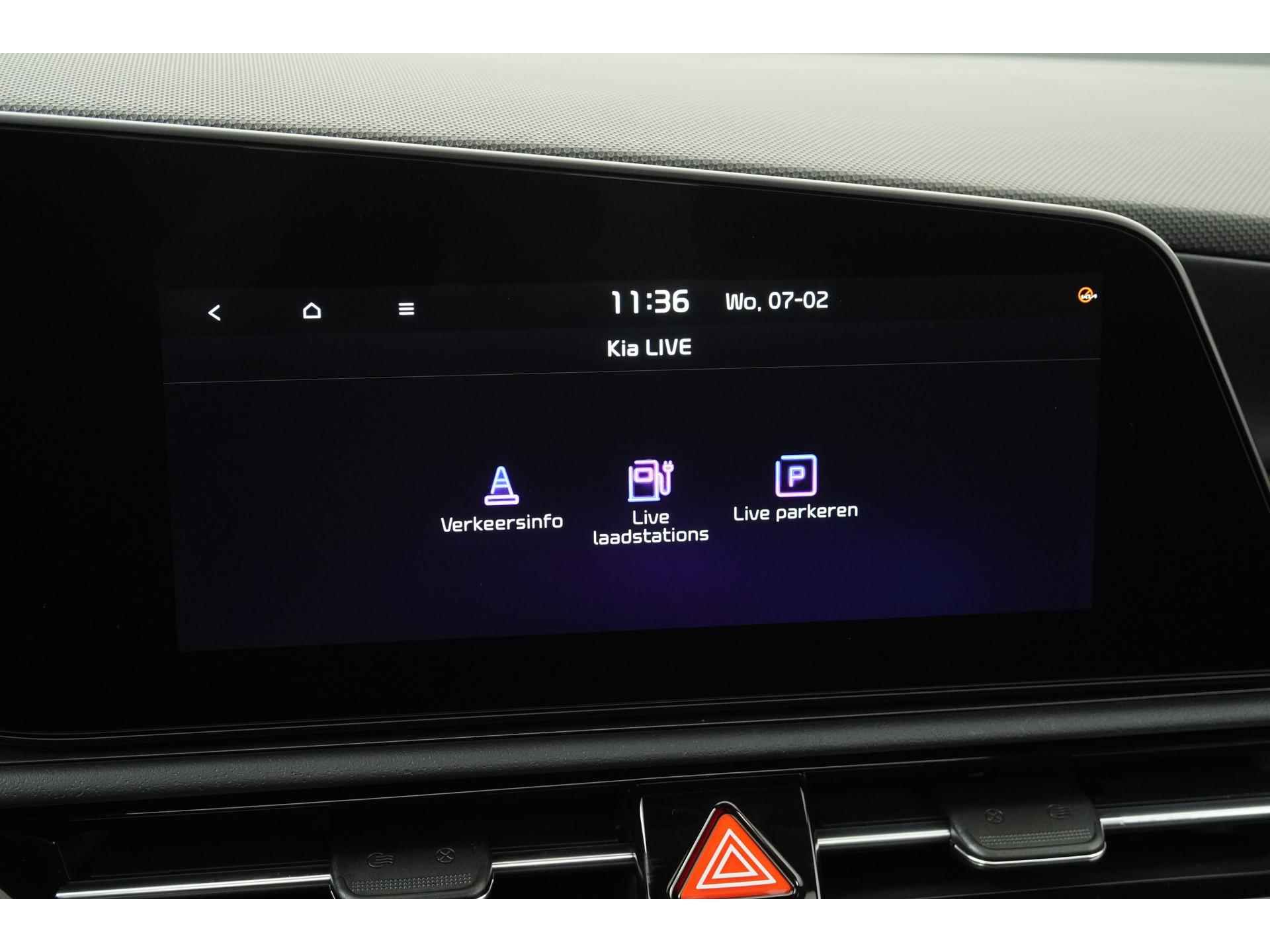 Kia Niro EV DynamicPlusLine 64.8 kWh | Schuifdak | Head-up display | Cruise control adaptief | Zondag Open! - 19/56