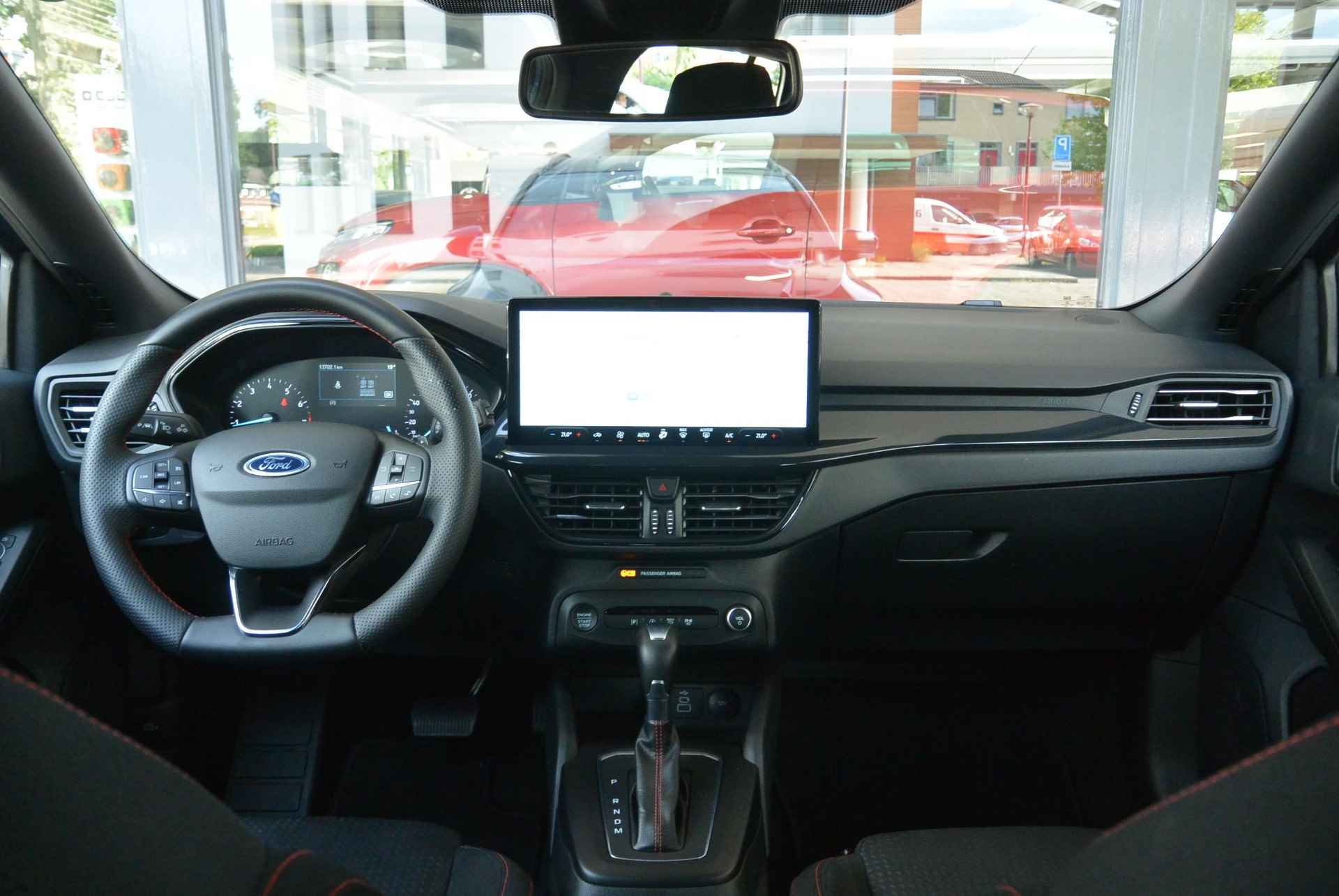 Ford Focus Wagon ST-Line 1.0 EcoBoost Hybrid 125pk Powershift │ Automaat │ Achteruitrijcamera - 4/53