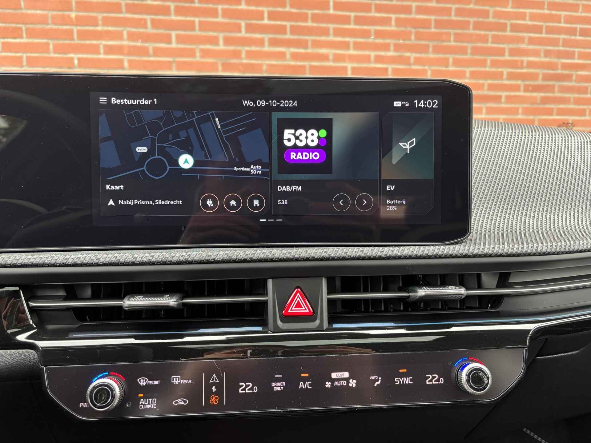 Kia EV6 GT-Line 84 kWh | Glazen schuif-/kanteldak | Head-up display | Meridian® Premium Sound system | 20" lichtmetalen velgen (GT-Line) | 360˚-camera - 30/34