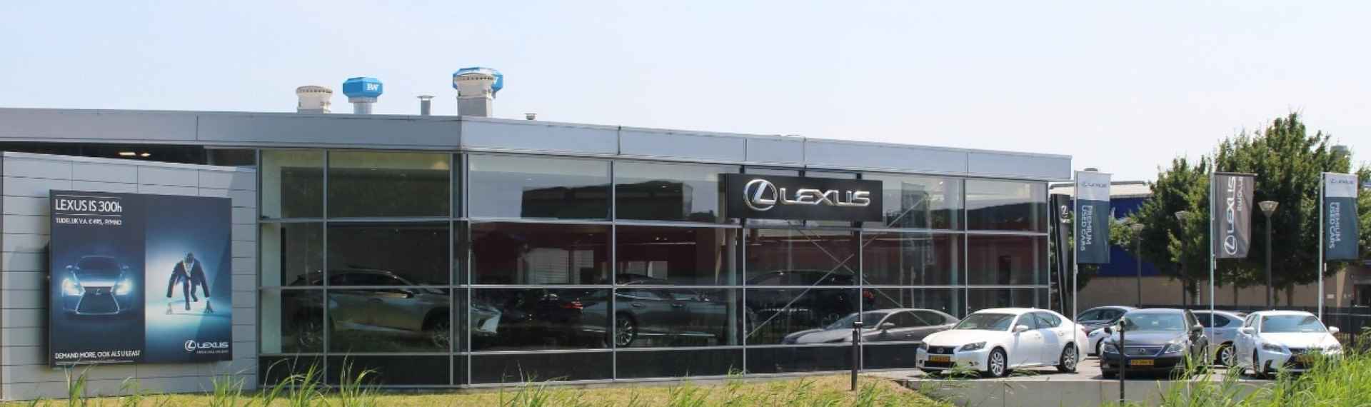 Lexus IS 300h Hybrid Business Line Pro NL-AUTO GROOT-NAVI STOELVERW SCHUIFDAK KEYLESS LED - 41/43