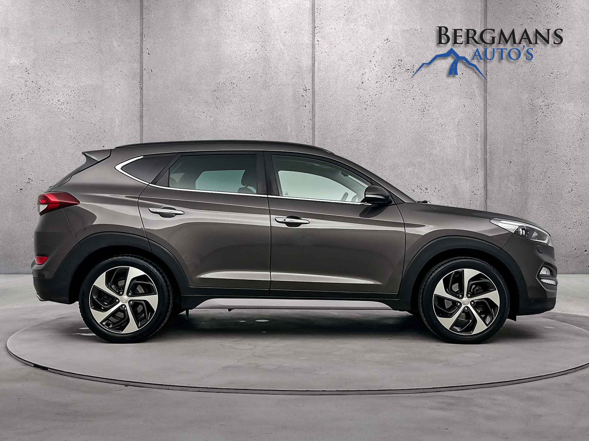 Hyundai Tucson 1.6 T-GDi Premium 4WD // 1E EIGENAAR // TREKHAAK // PANORAMA // - 10/30