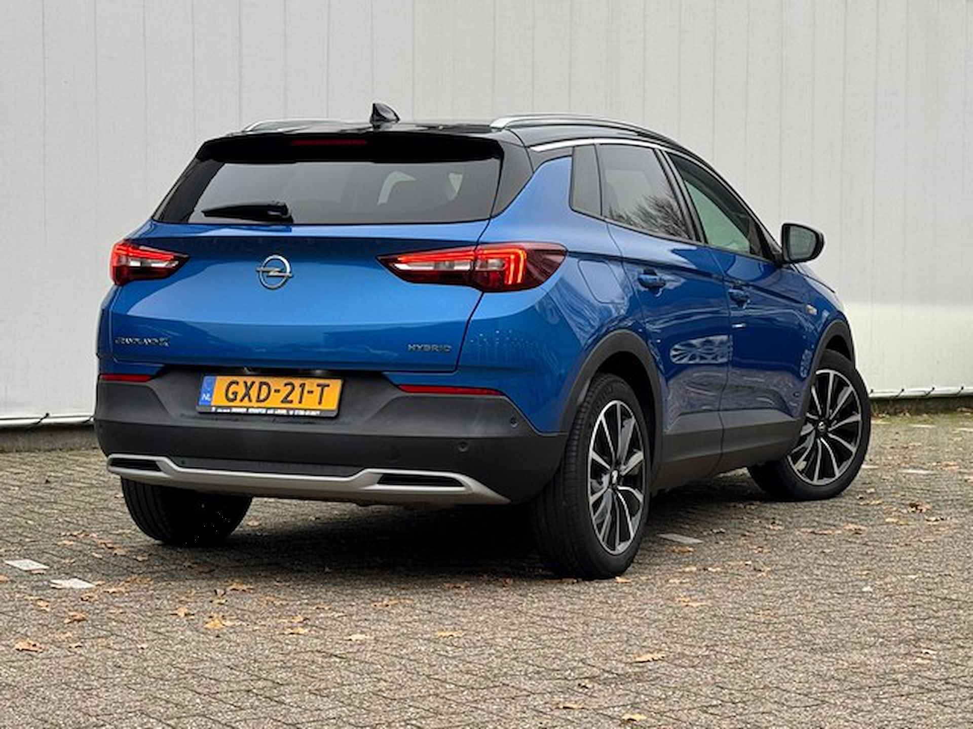 Opel Grandland X 1.6 Turbo Hybrid Ulimate met Leer, Navi/Camera, Winterpakket, 19inch, AGR - 2/23