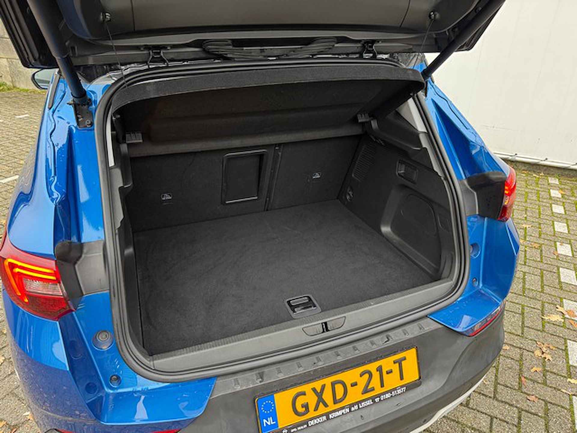 Opel Grandland X 1.6 Turbo Hybrid Ulimate met Leer, Navi/Camera, Winterpakket, 19inch, AGR - 11/23